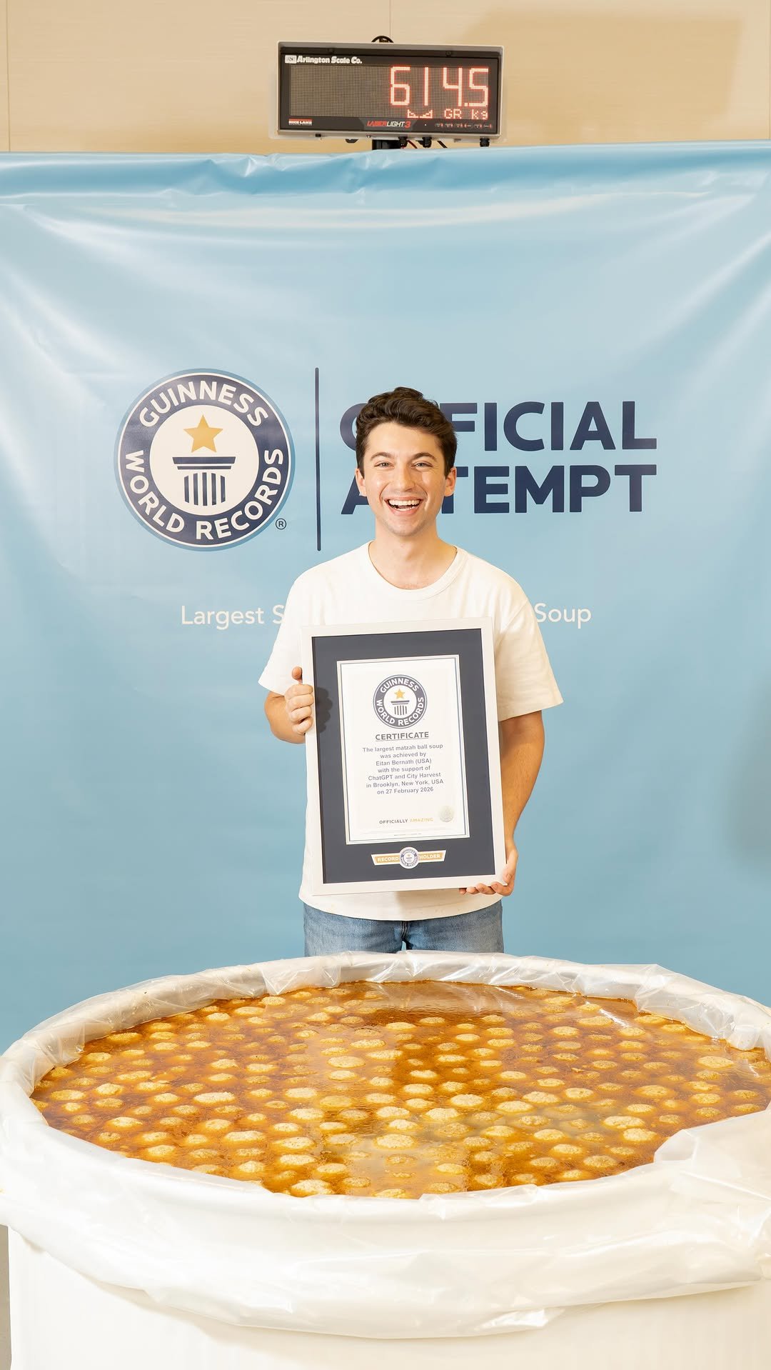 ChatGPT 게시물 이미지: Today I made the World’s Largest Serving of...
