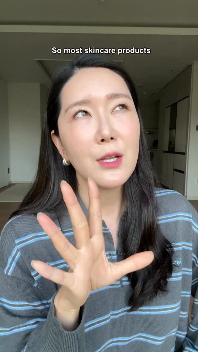 Euniunni 게시물 이미지: Most skincare skips the eyes, lips & neck —...