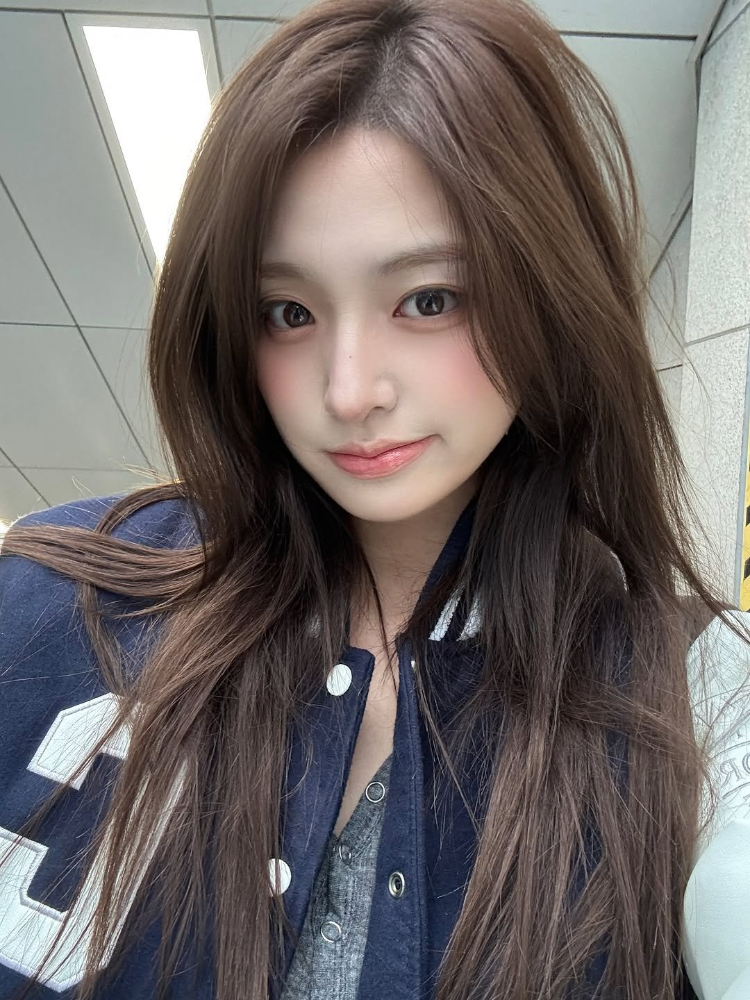 Photo by 주원 on November 20, 2025. May be a selfie of one or more people, braids, long hair, top and text.