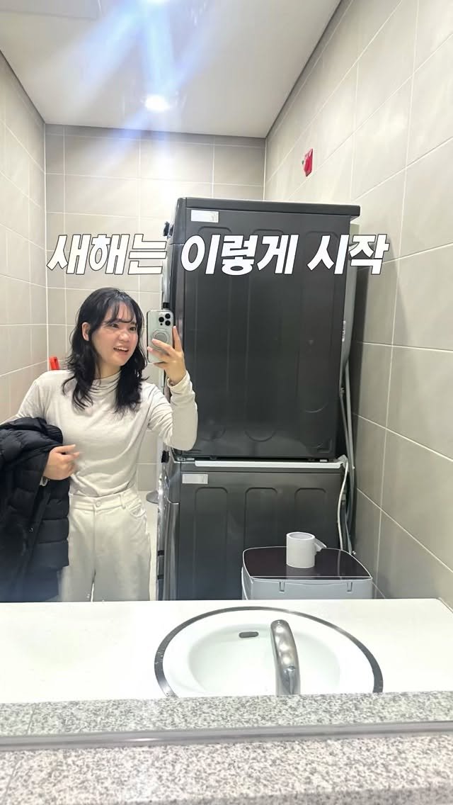 Kongi_swim 게시물 이미지: 새해 수영 하고 왔다
수영장에 1.2(금)은 사람들이 없길래
다들...