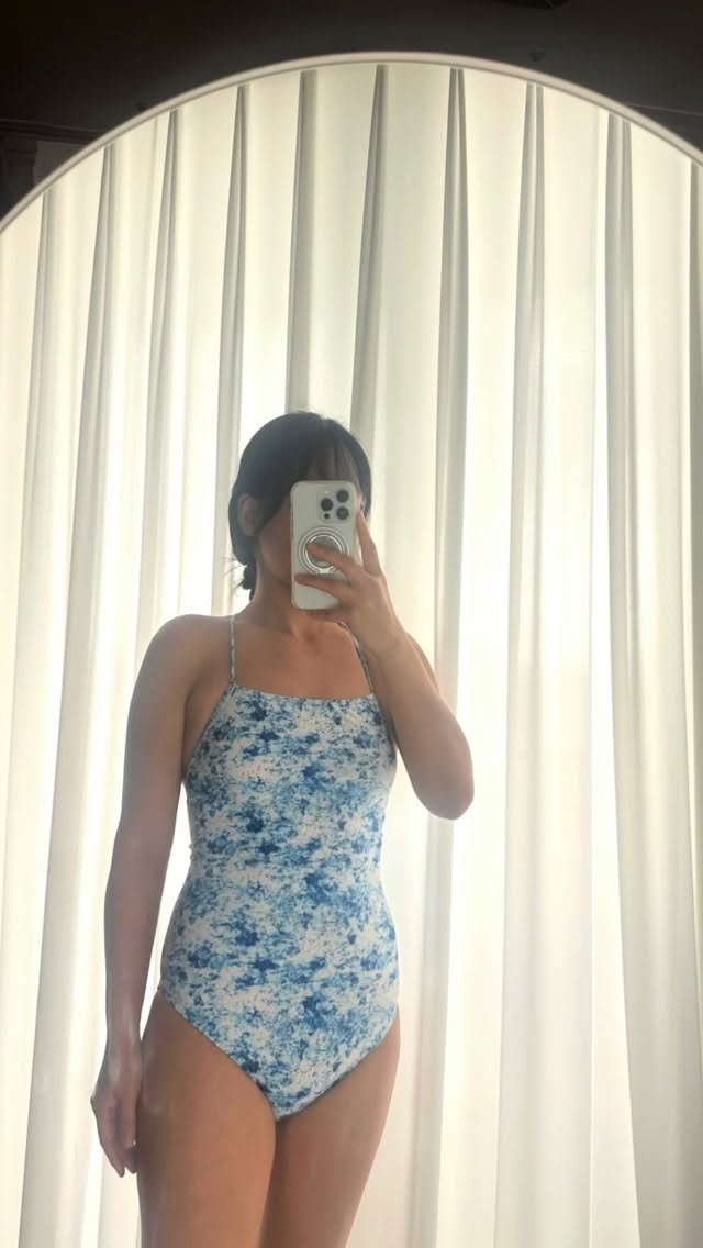 Kongi_swim 게시물 이미지: 요즘 강습할 때 자주 손이 가는 #센티수영복

#센티 - 블루샴페인 수영복
더블...