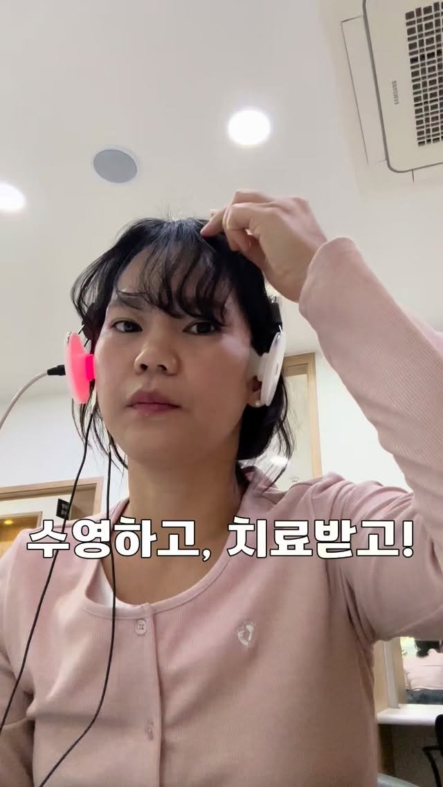 Kongi_swim 게시물 이미지: 오랜만에 일상입니다:)
요즘 수영도 하고, 치료도 받고 있어요!
한날 아침에 입이...