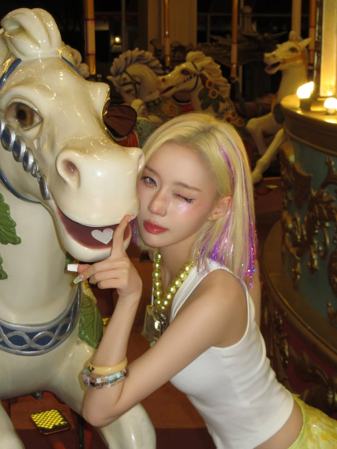 SMTOWN 게시물 이미지: aespa 에스파 ‘KISS N TELL’ MV Teaser Image...