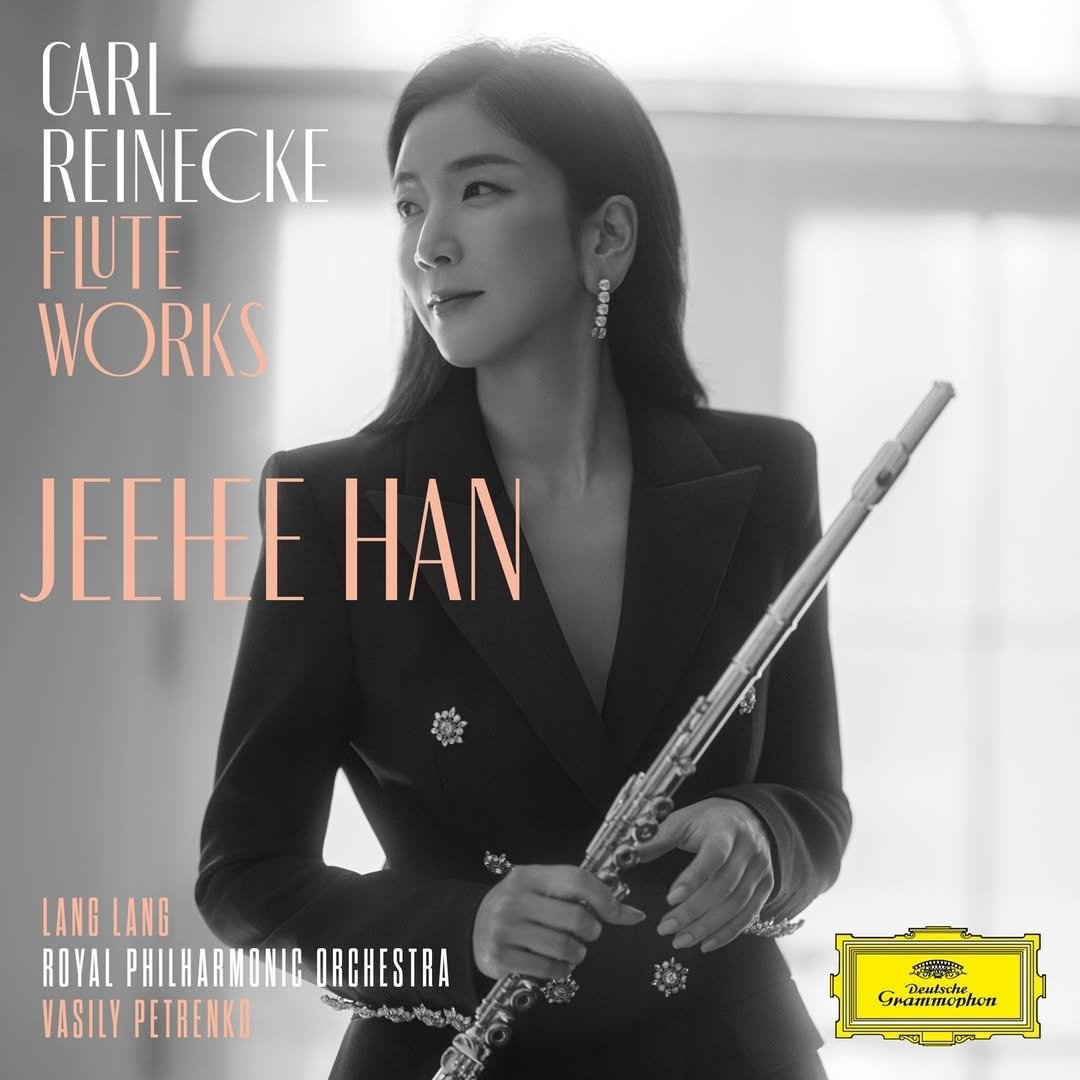 Photo shared by SM Classics on April 24, 2026 tagging @smtown. May be an image of flute, clarinet, oboe and text that says 'CARL REINECKE FLUTE WORKS JEEHE HAN LANG LANGLANG LANG ROYAL PHILHARMONIC ROYALPHILHARMOMIG-ORCHESTRA HARMONIP ORCHESTRA VASILY PETRENKO 海野さ தம்ழட Denische Grammephon'.