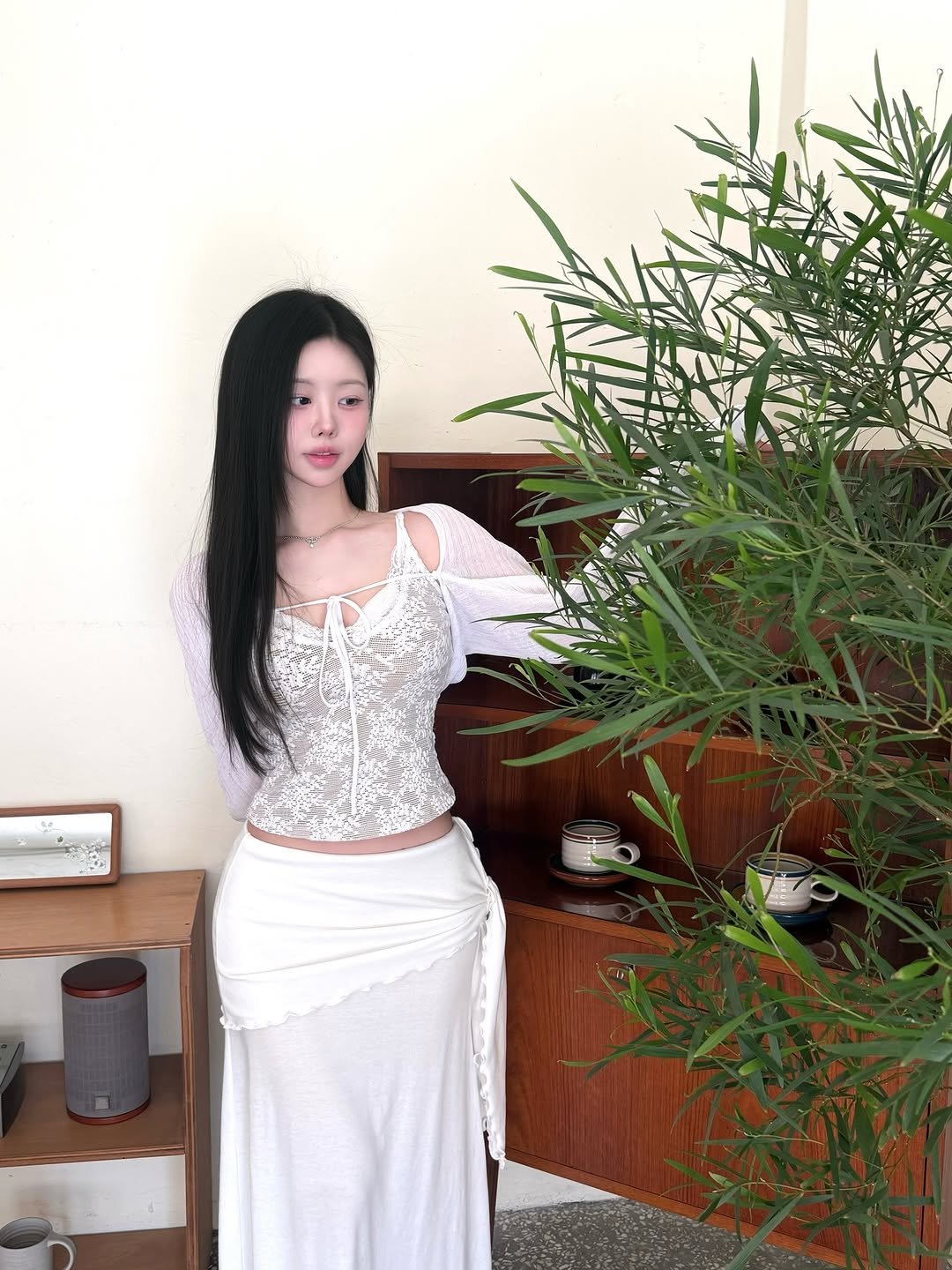 Photo shared by 정민 / 쉐입아워 on April 26, 2026 tagging @shape.our. May be an image of text.