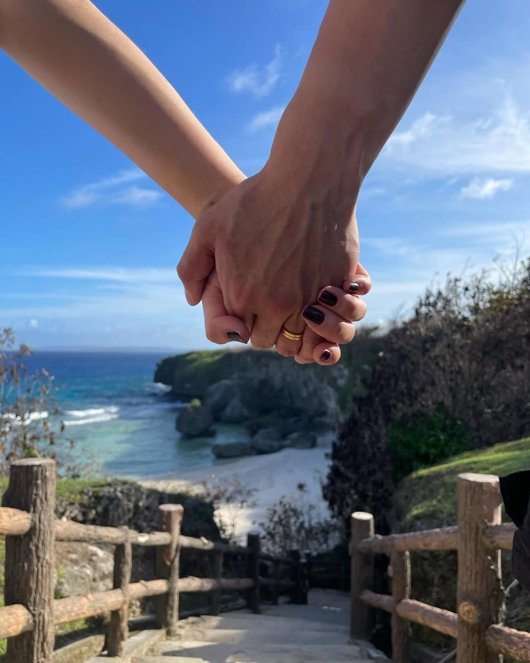 Photo by 지 현 🌸 on January 16, 2025.