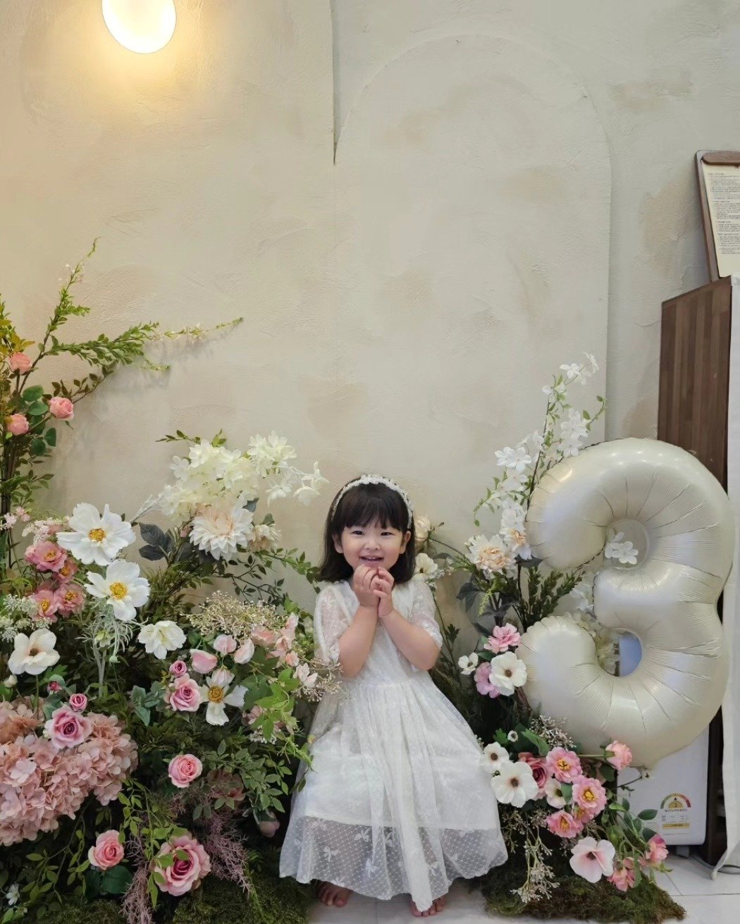 Photo shared by 박수민. yeseo on June 04, 2024 tagging @xiumin1110.