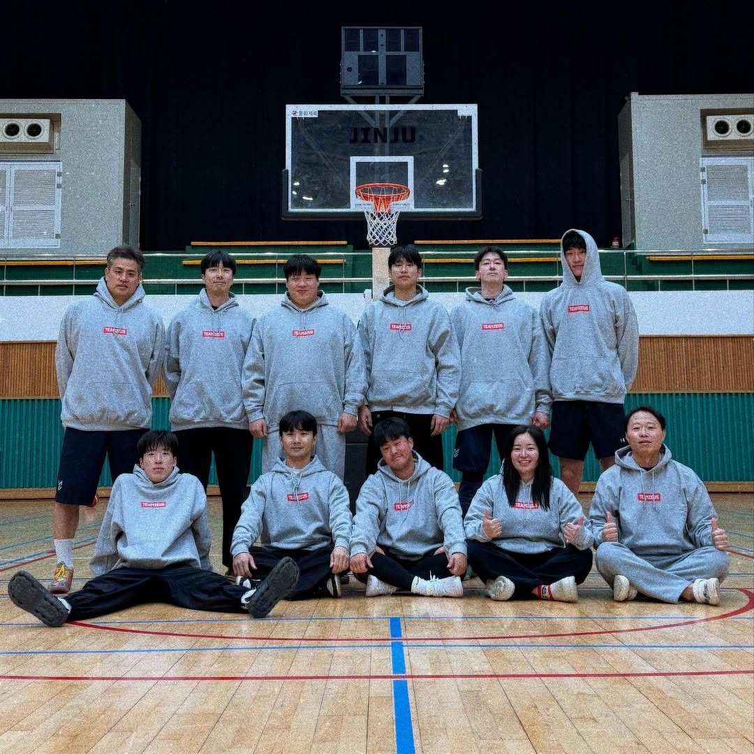 Photo by ZEUS BASKETBALL TEAM on March 18, 2025.