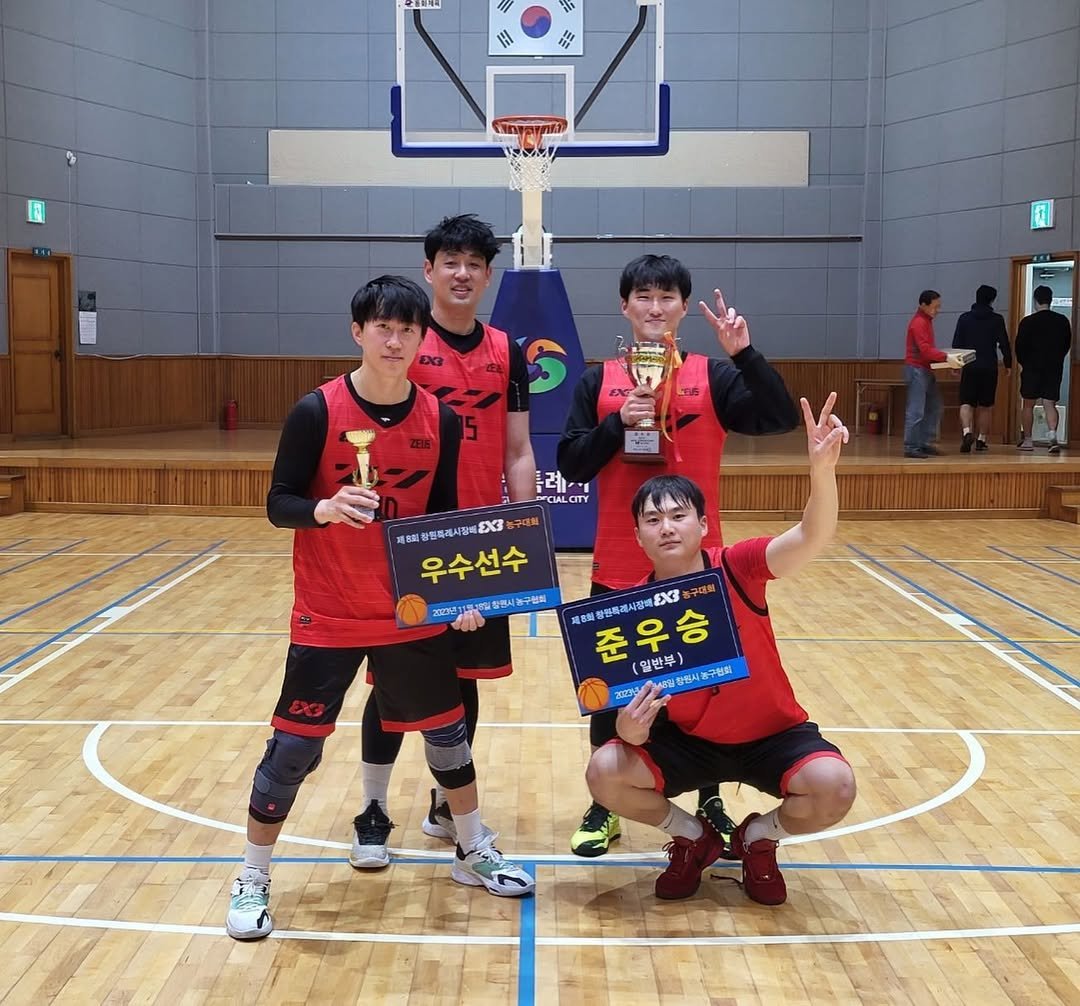 Photo shared by ZEUS BASKETBALL TEAM on November 19, 2023 tagging @zh_sports_.