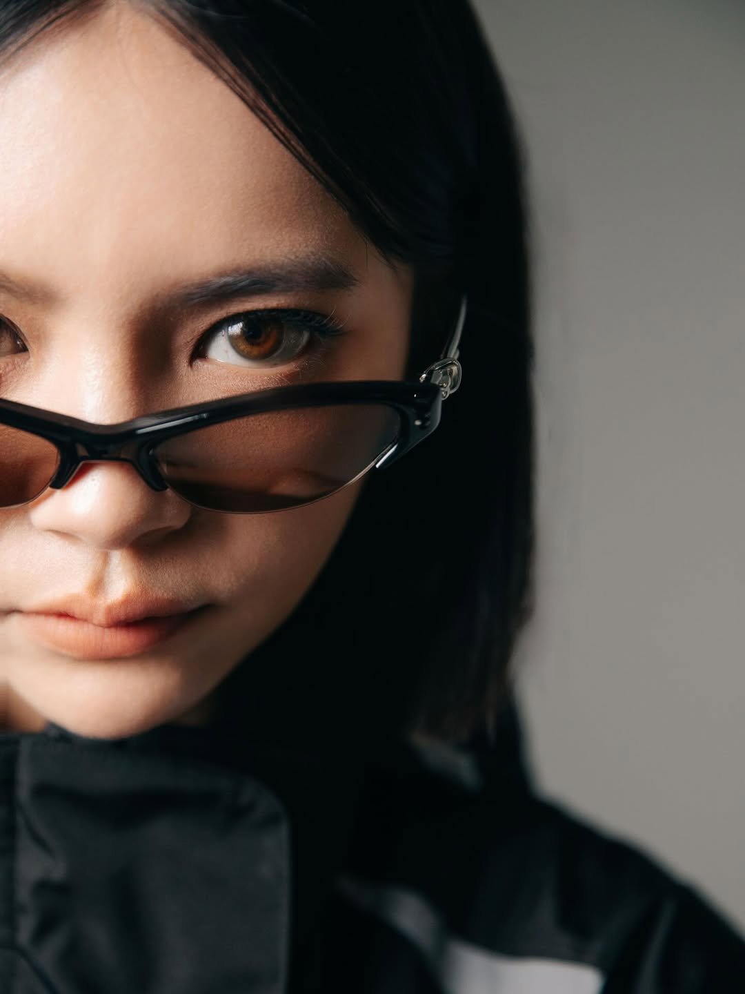 Photo shared by 曾珮晨 on January 22, 2026 tagging @gentlemonster. May be a closeup of glasses, sunglasses, eye patch and text.