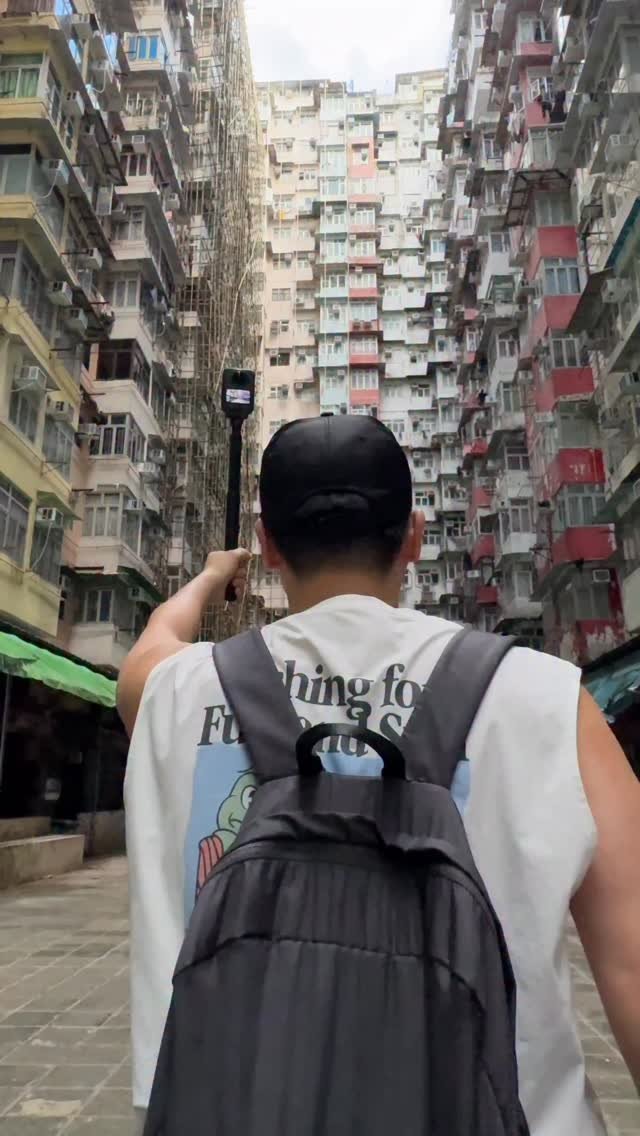 _23iii_ 게시물 이미지: 한 번만 찍고, 여행 영상 구도 100개 뽑을 수 있어서 #광고
요즘 제가 여행...