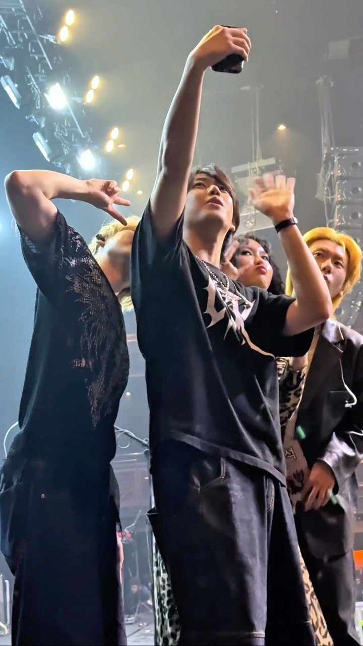 ______s2ing 게시물 이미지: ChRocktikal (크록티칼) The 1st World Tour [CRTK :...