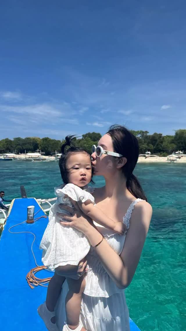 ___seoan 게시물 이미지: 내 공쥬랑 우리 가족 첫 해외 여행 기록하기🤍
#보홀 #가족여행 #아기랑해외여행