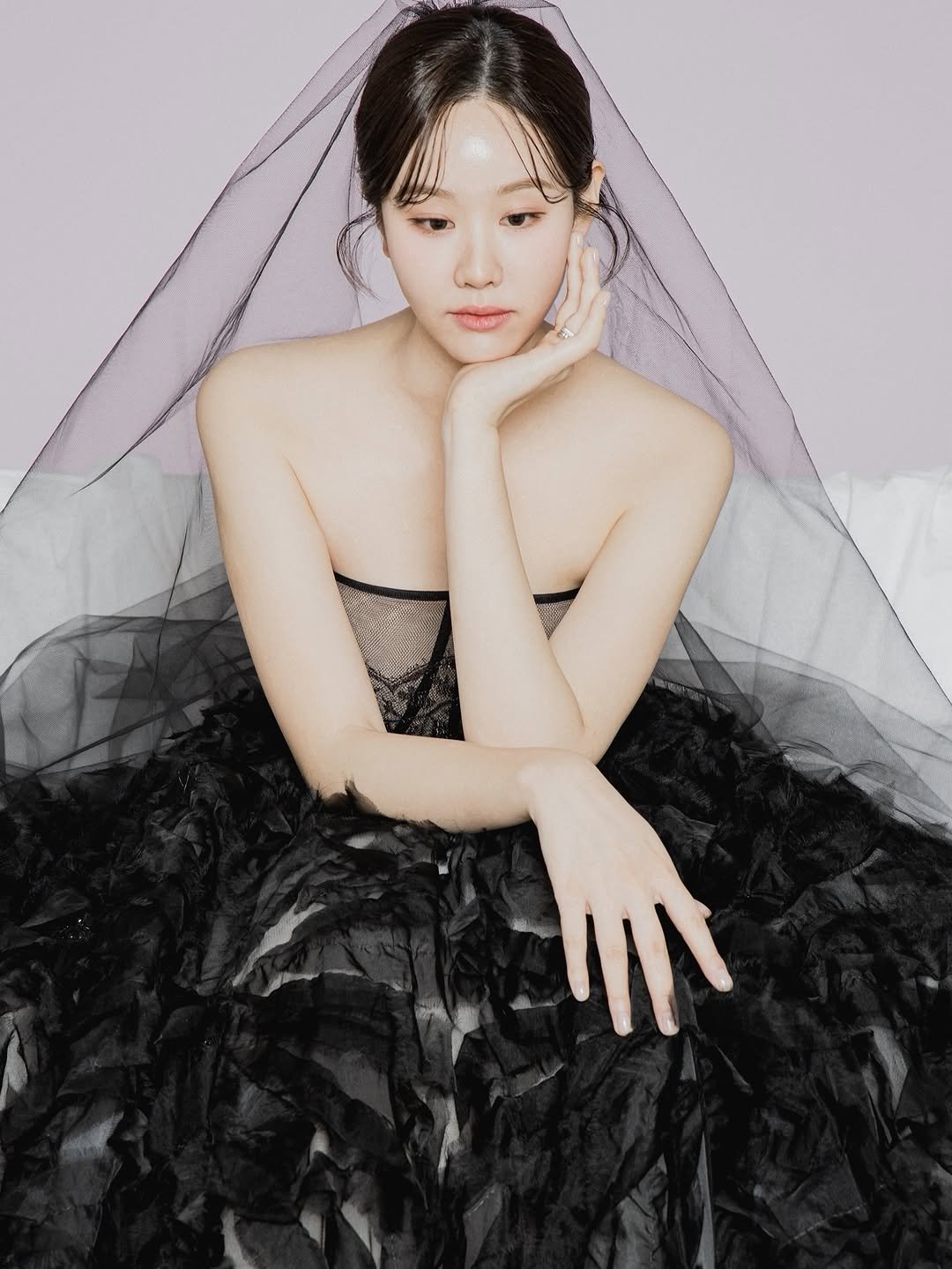 Photo by 최서안 on October 21, 2025. May be an image of one or more people, hair and text.