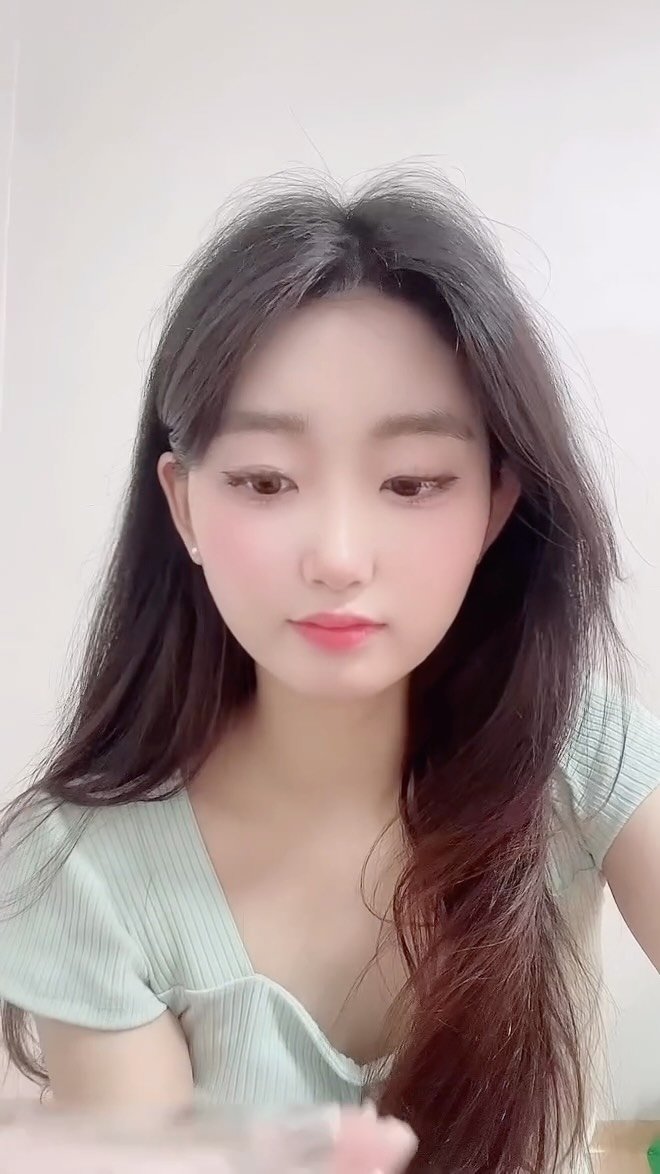 ___yuza 게시물 이미지: ⭐️D -1 ⭐️
내일 10시 오픈합니당!!!