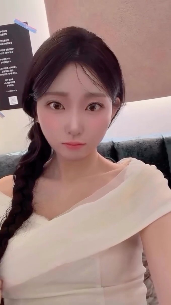 ___yuza 게시물 이미지: 유행탑승🩷