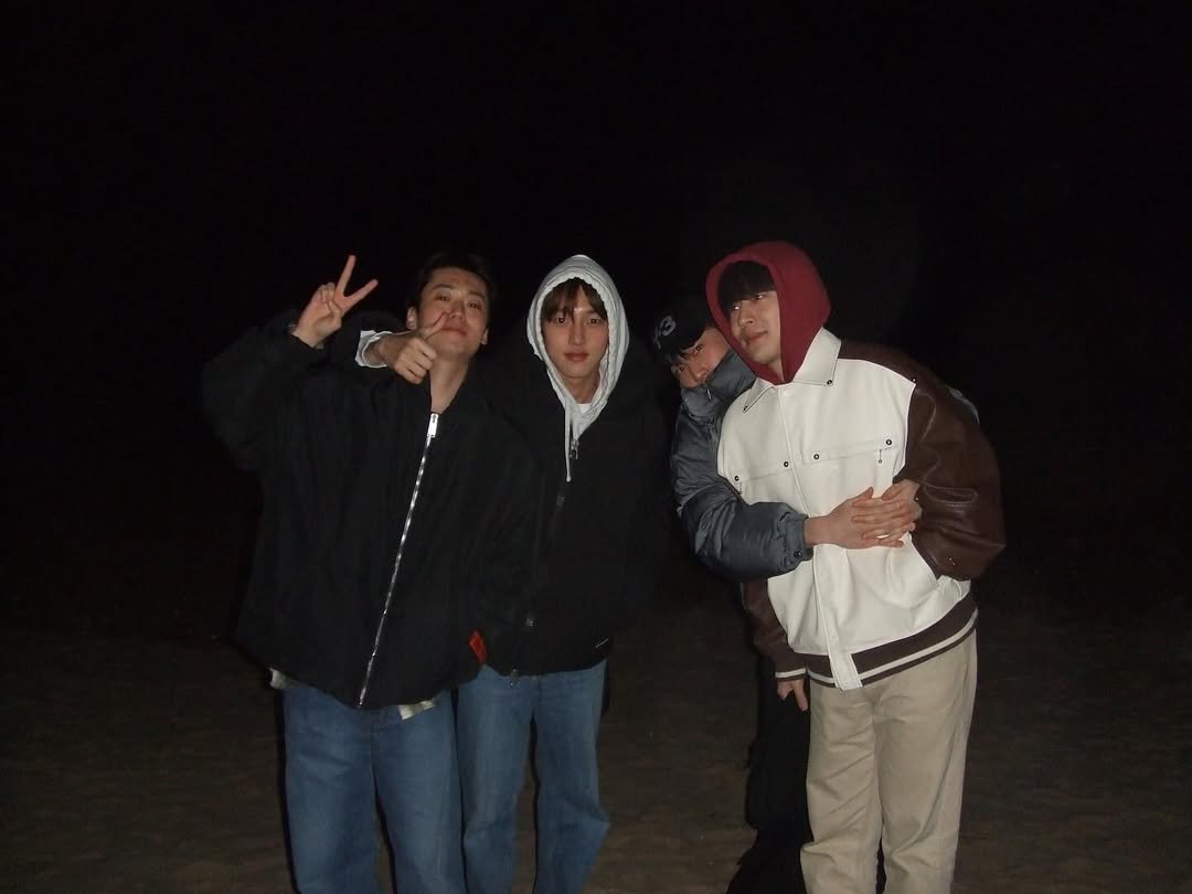 Photo shared by 봉재현-BONG JAEHYUN on December 16, 2024 tagging @__cognac__, @inhyuk_bb, and @jeonghanlee.