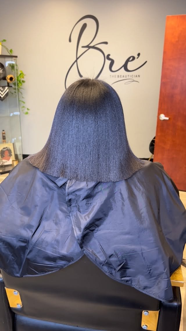 __brethebeautician 게시물 이미지: Let’s Chop It Up 💇🏾‍♀️ 

Book your next...