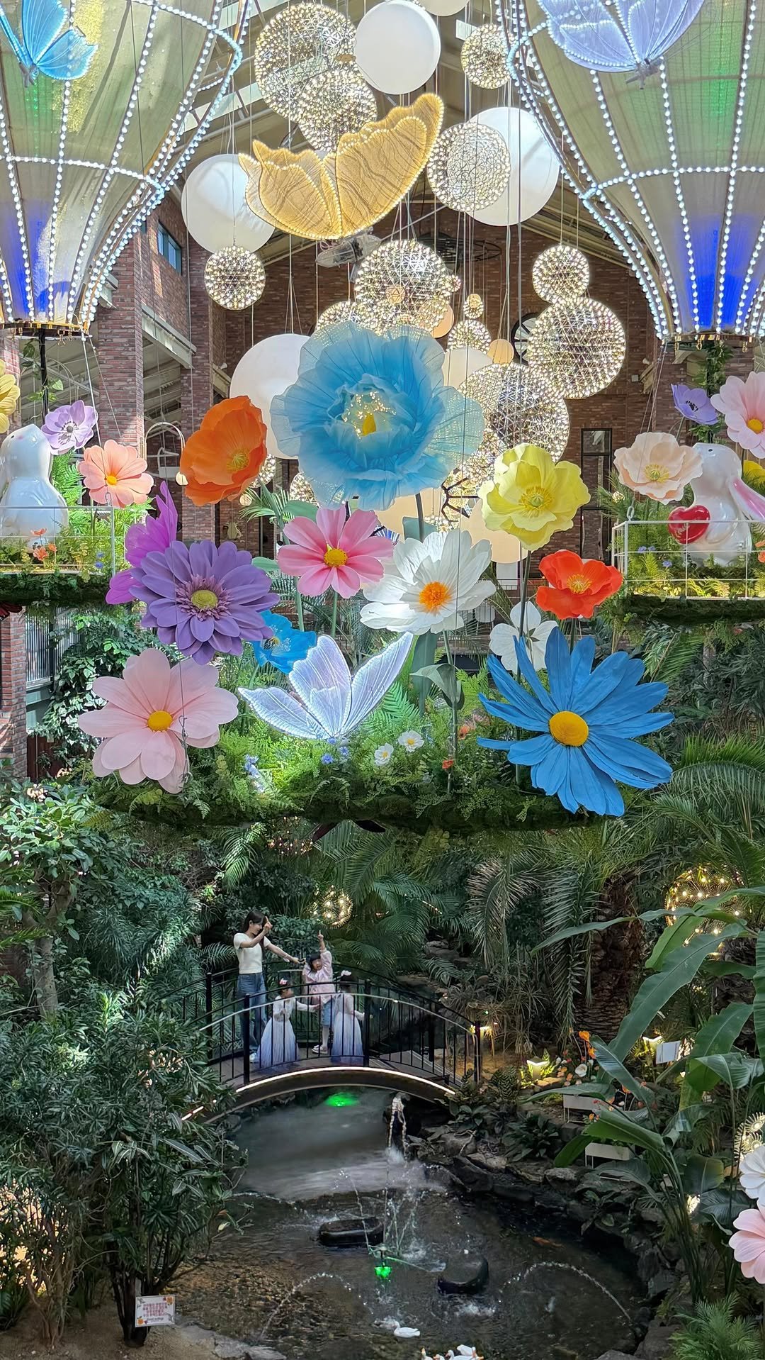 __bymj 게시물 이미지: *

수술 후 첫 나들이🎶

세아리아 회복하자마자
제일 먼저 아빠한테 인사하러 가던...