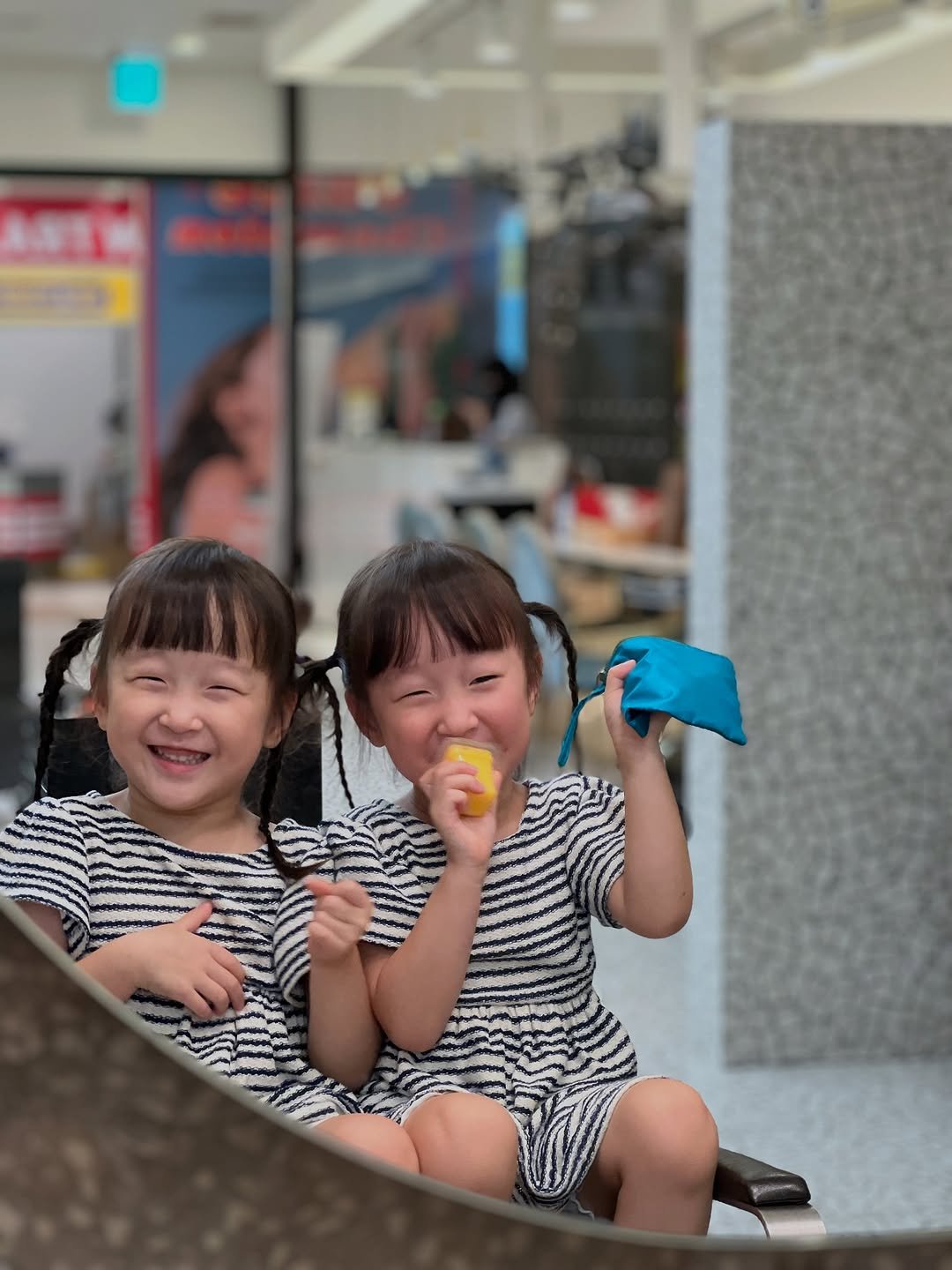 Photo by ᴇ ʟ ʟ ᴇ ɴ 🇰🇷🇨🇦 on July 28, 2025. May be an image of 2 people, child, mirror, lollipop, shopping cart and text.