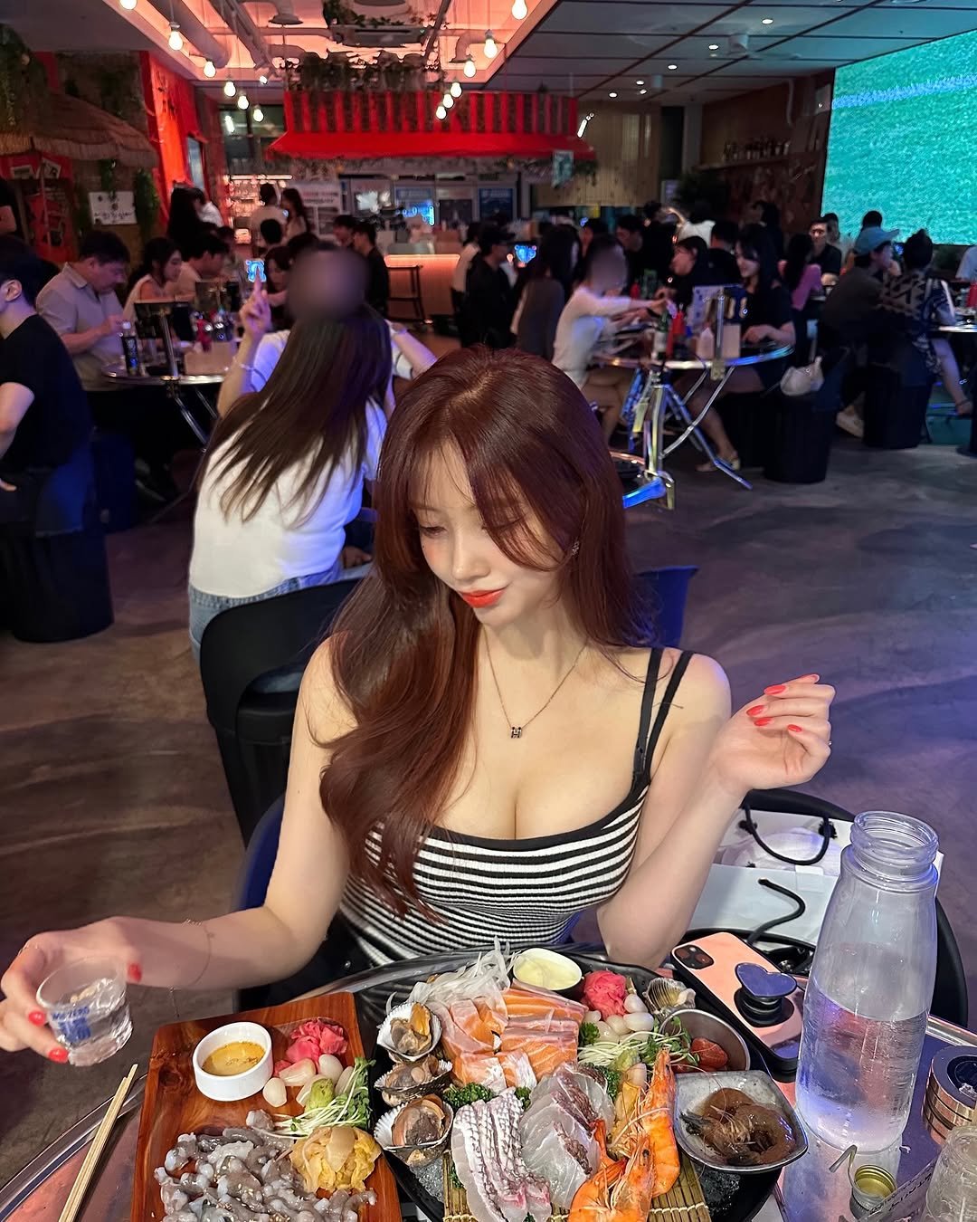 Photo shared by 지수 on July 19, 2025 tagging @haedojee.1. May be an image of 4 people.
