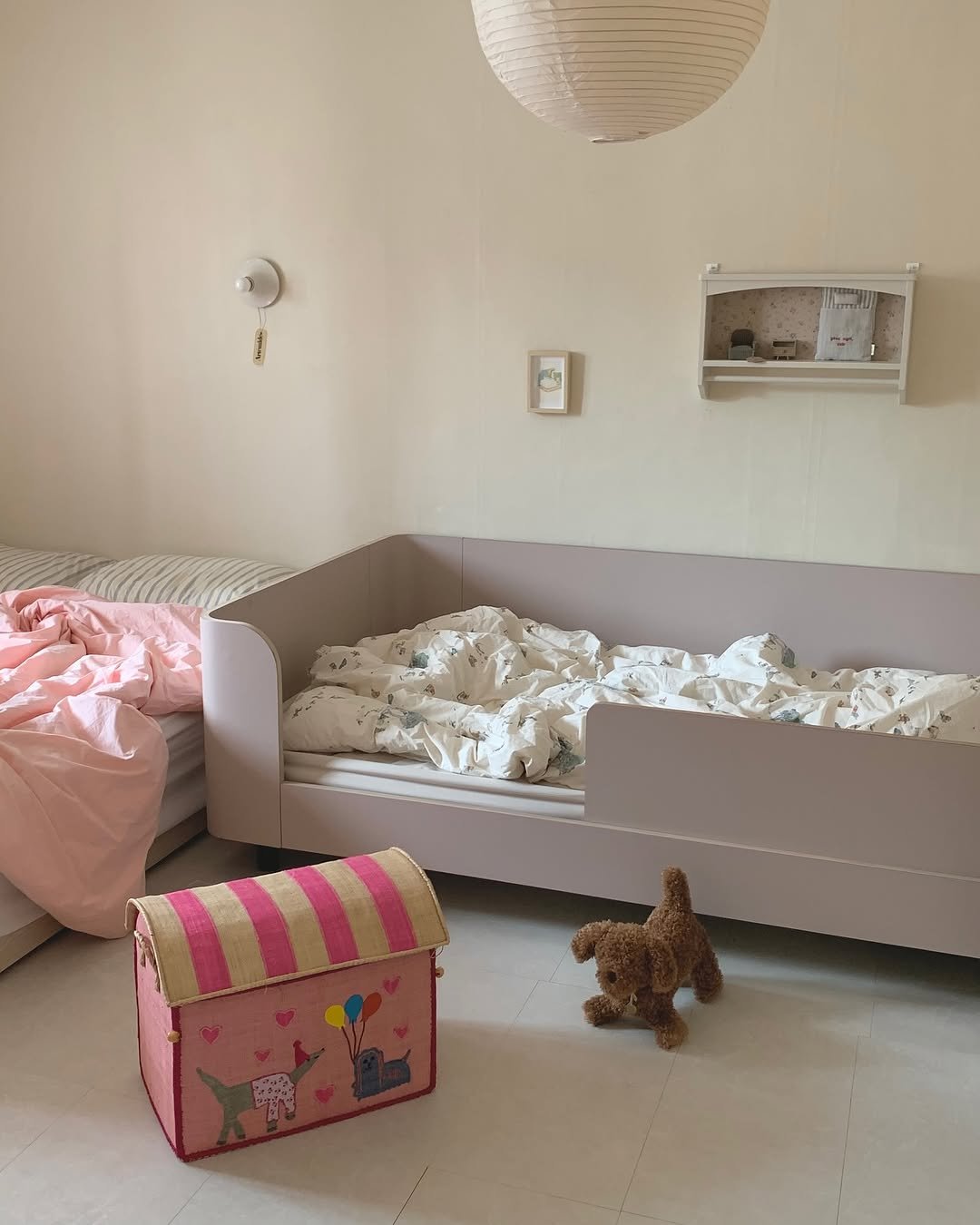 Photo shared by MIJI on October 28, 2025 tagging @ricedk, @zarahome, @teklafabrics, and @tambourine_house. May be an image of baby bed, beanbag chair, bunk bed, mattress, bedroom, indoors and text.