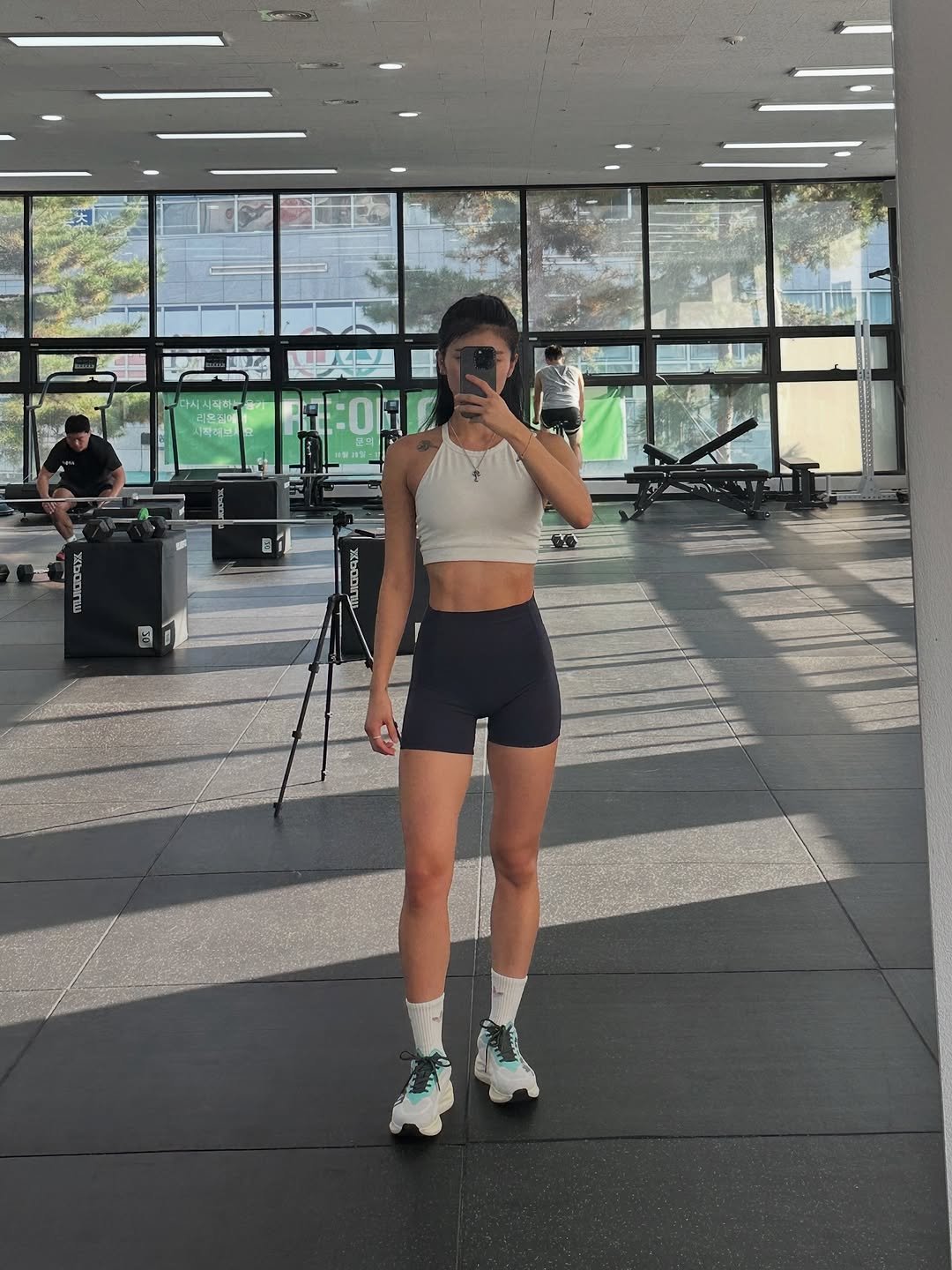 Photo shared by 염민경 on November 12, 2025 tagging @vividnbasic_official. May be an image of activewear, sportswear, treadmill and text.