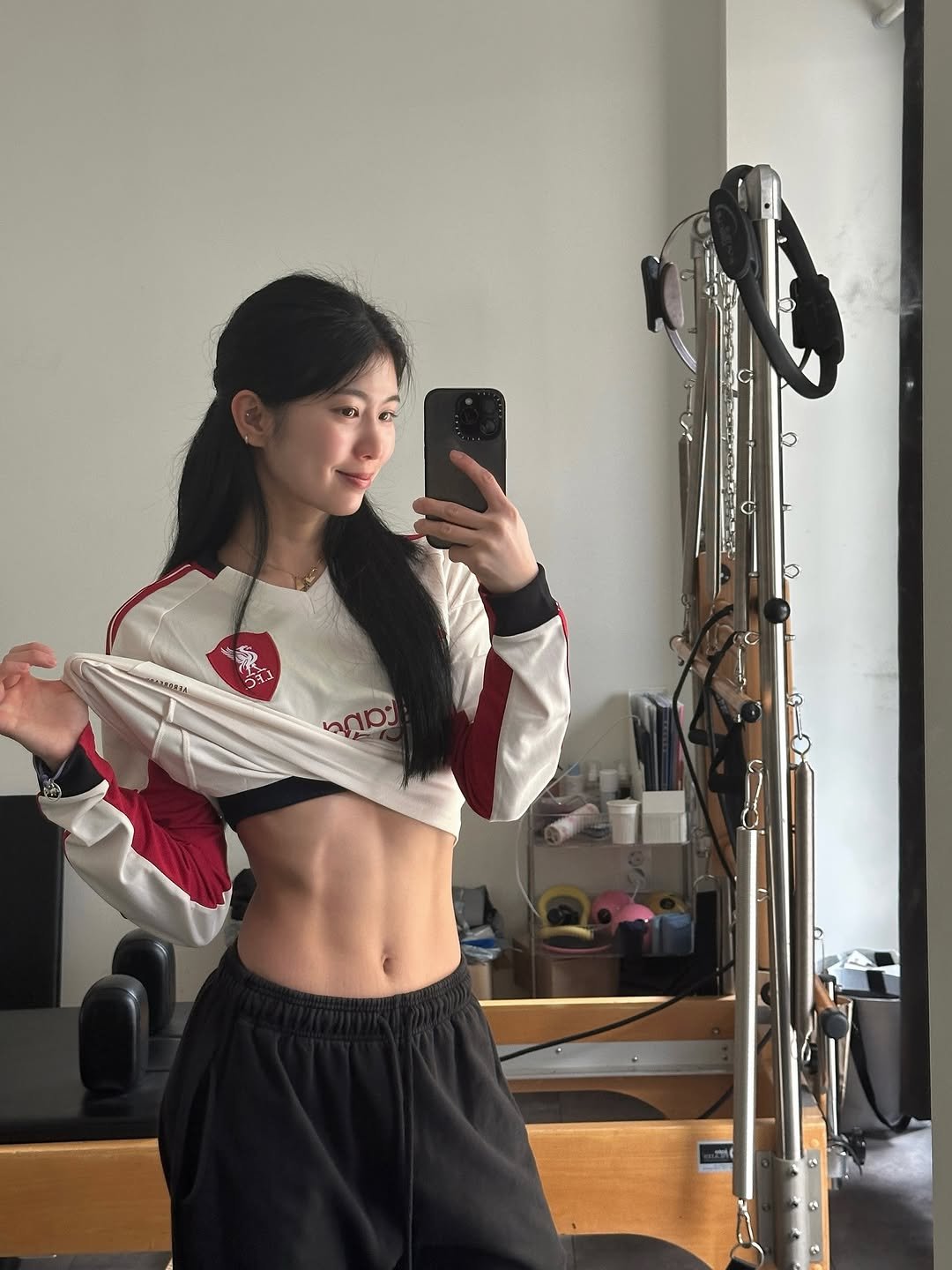 Photo by 염민경 on February 12, 2026. May be an image of activewear, top, sportswear, sweatpants and text.