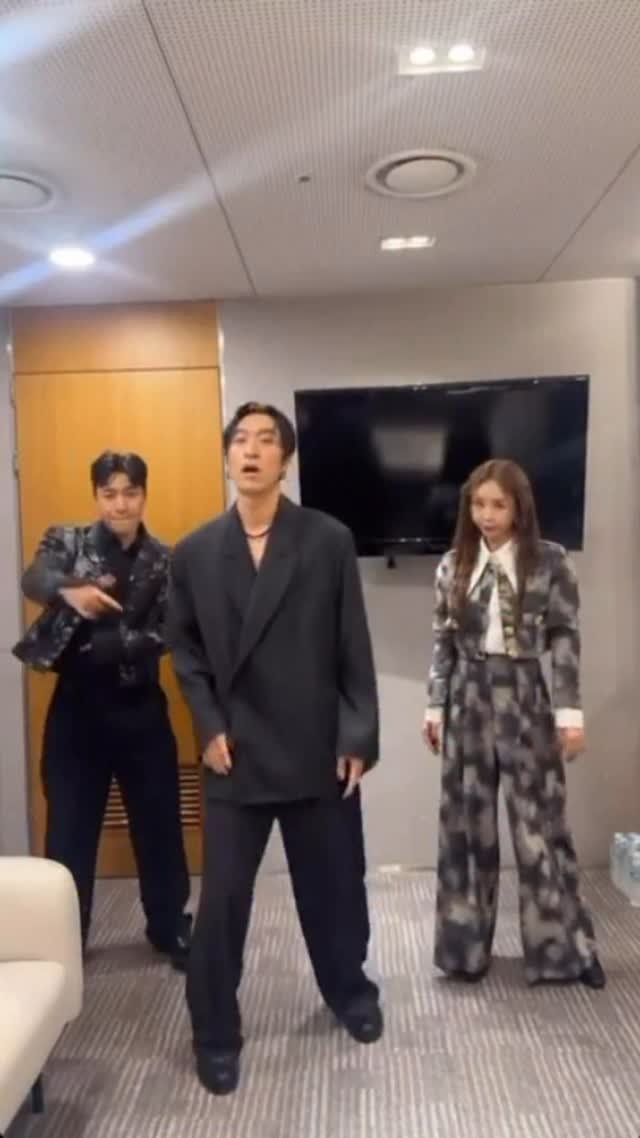 __ralral__ 게시물 이미지: 코요태 선배님들께서 ㅠㅠ🙏🏻 #쉿비밀챌린지