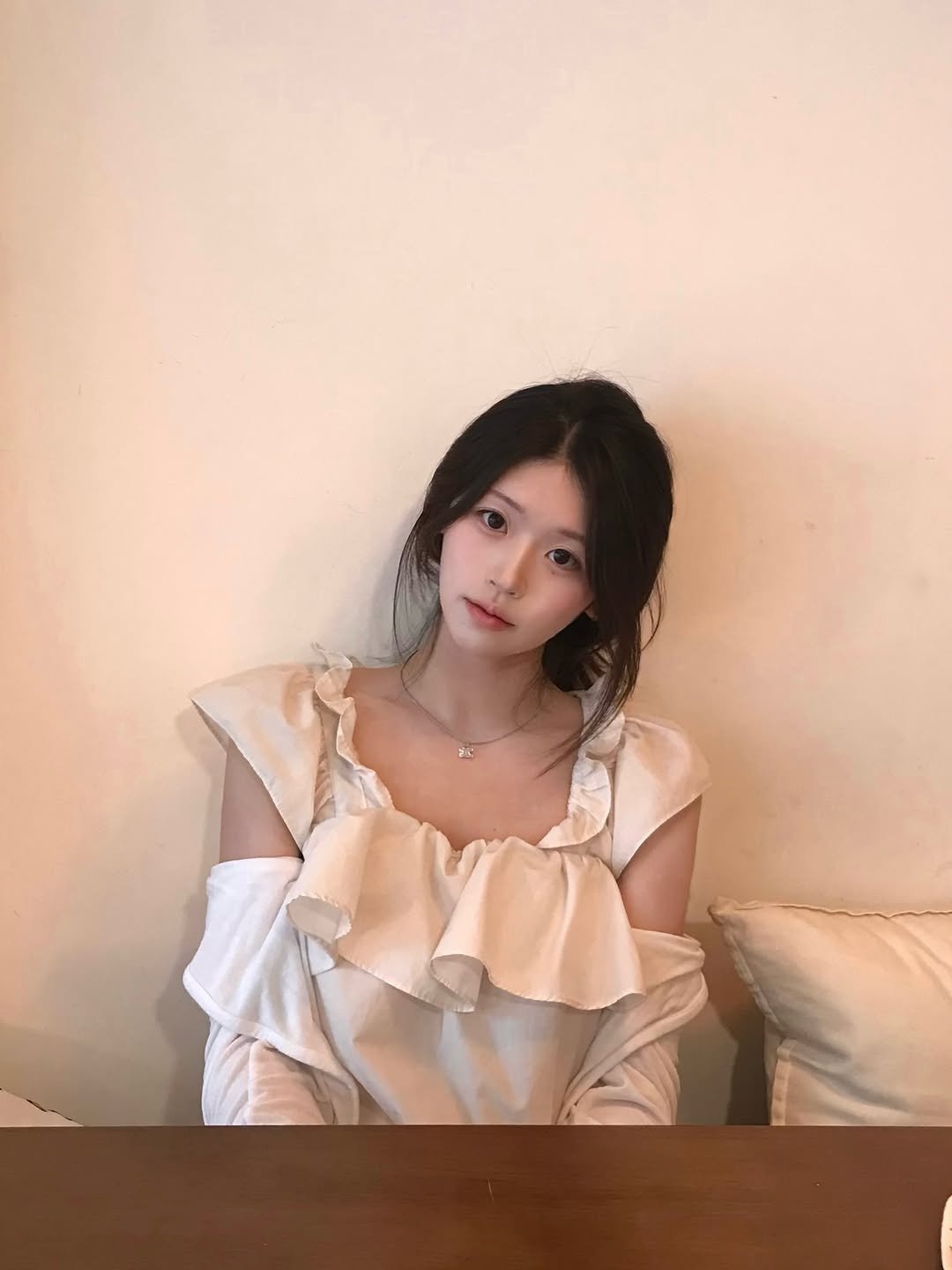 __sil_0 게시물 이미지: 머리 묶어 풀어?