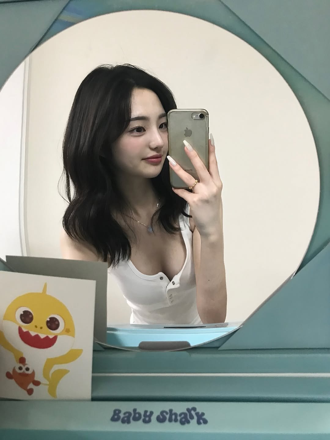 Photo shared by 소이 on August 30, 2025 tagging @babyshark.kr. May be a selfie of 1 person, hair, mirror, top and text that says 'Babyshark Bapy Shark'.