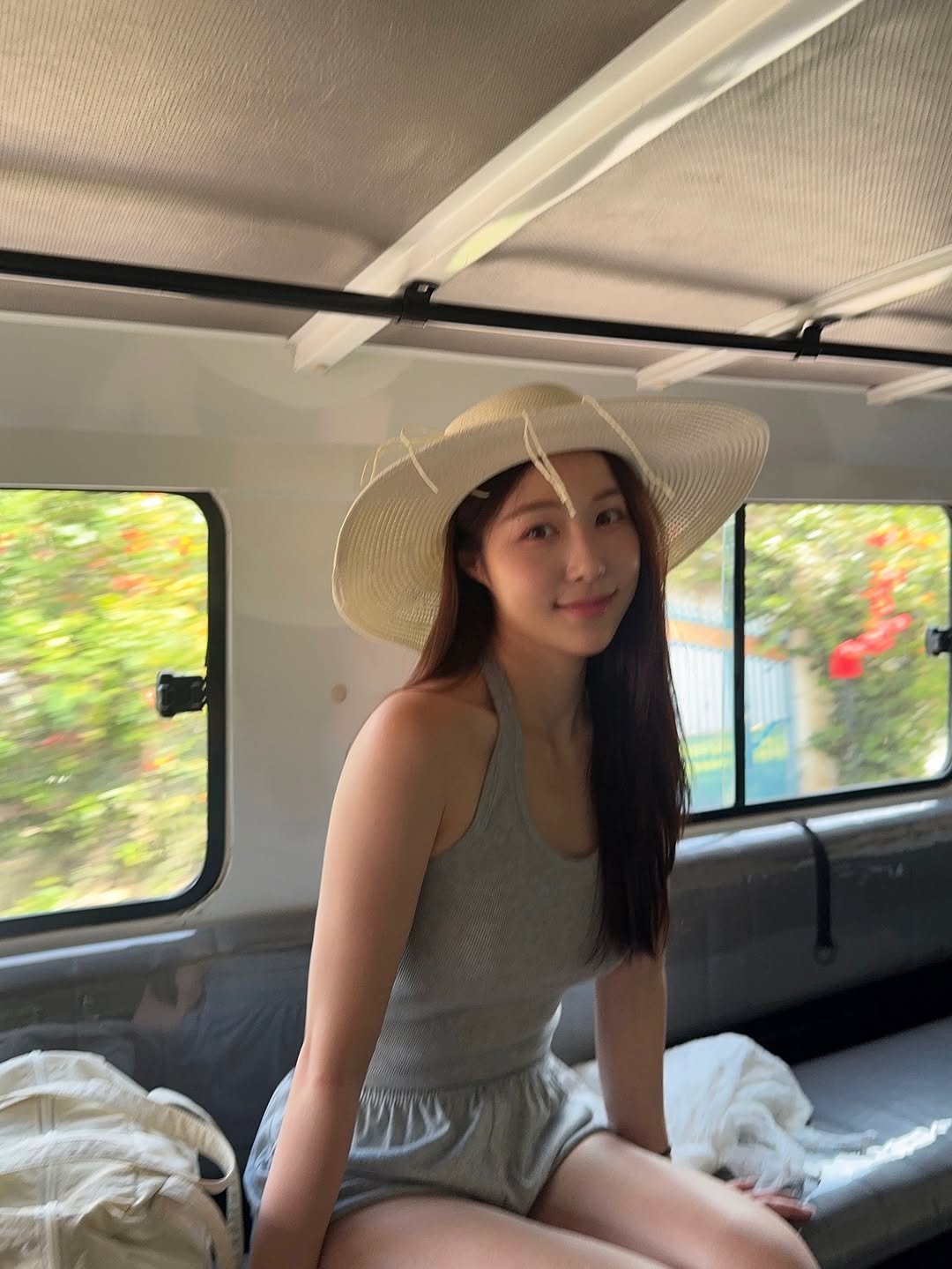 Photo by 김수연 on January 10, 2026. May be an image of bus.