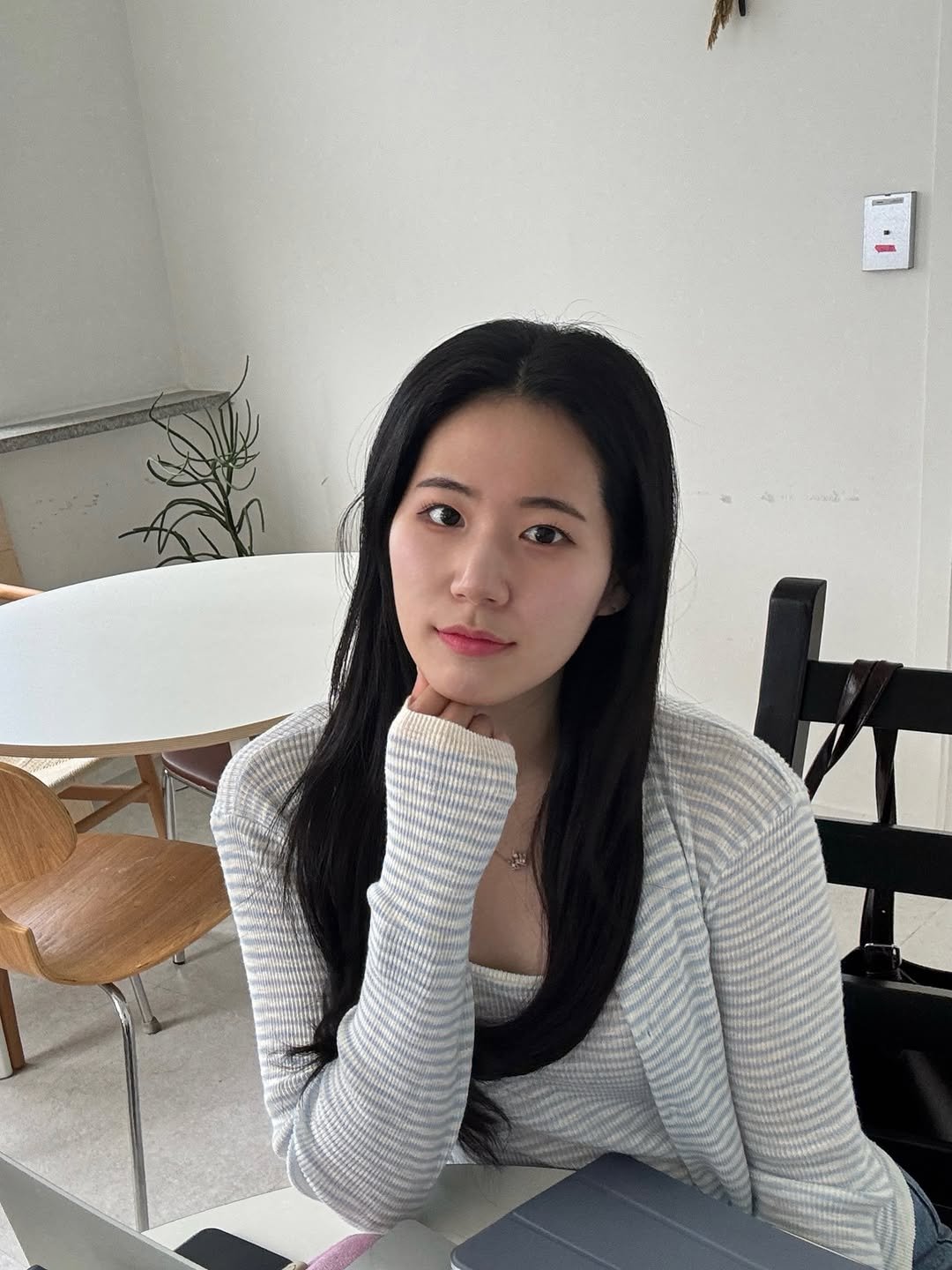__uusanso 게시물 이미지: #협찬

63”}
시험기간인데…

공부는 하기 싫지만
헬로키티 디저트 먹으면서...