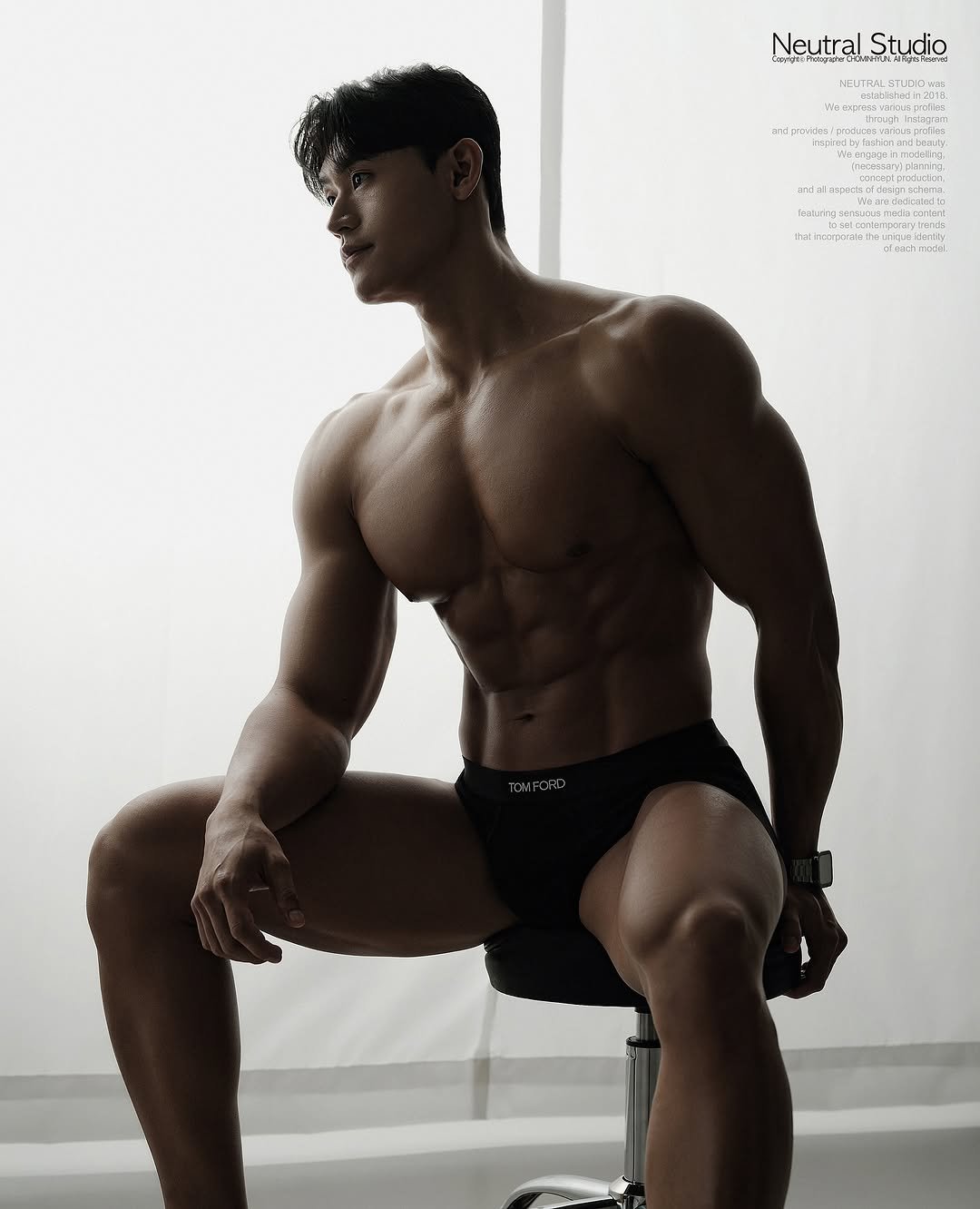 _baron_0v0 게시물 이미지: 휴가끝!! 일상으로🔥🔥

Photo @_______lark 
Studio...
