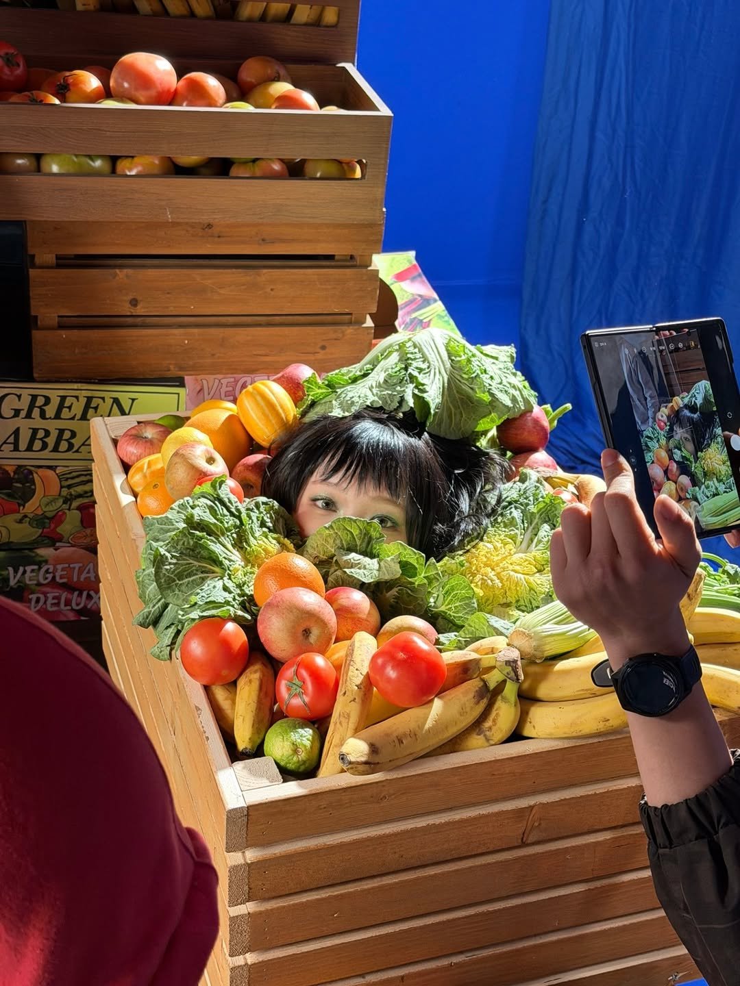 Photo by 김채원 (CHAEWON) on April 24, 2026. May be an image of apple, vegetable and text.