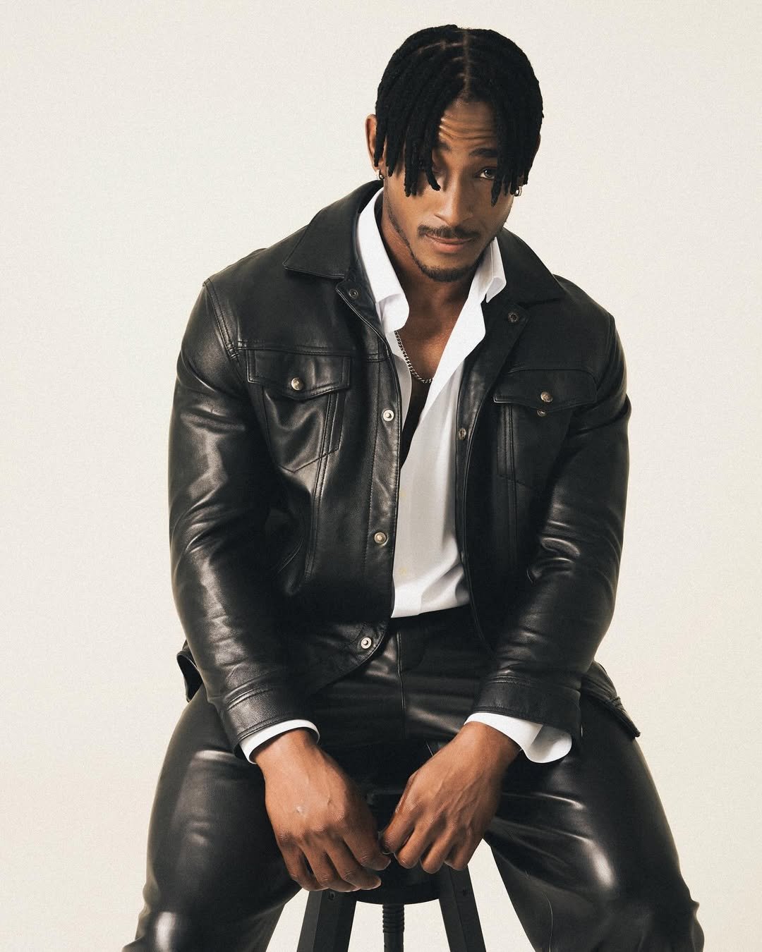 Photo shared by 𝗜𝗙𝗕𝗕𝗣𝗥𝗢 𝗦𝗛𝗔𝗜𝗕𝗨 𝗘𝗠𝗠𝗔𝗡𝗨𝗘𝗟 (샤이부 엠마누엘) on October 26, 2023 tagging @rawpacestudio.