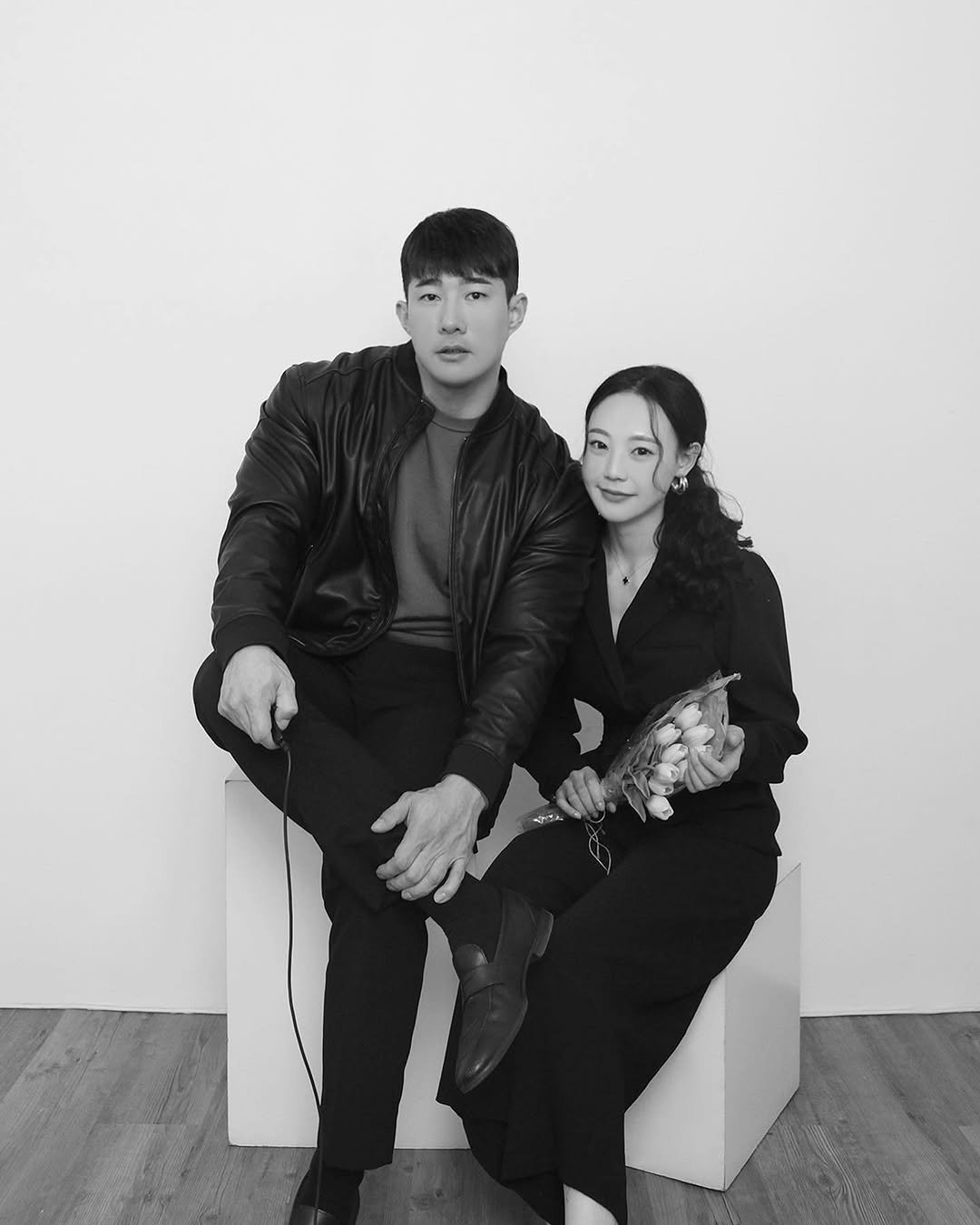 _classic_ryu 게시물 이미지: 결혼식 축가 부르고
공주카페 다녀오고
사진찍고
운동으로 하루 마무리.
오늘도...