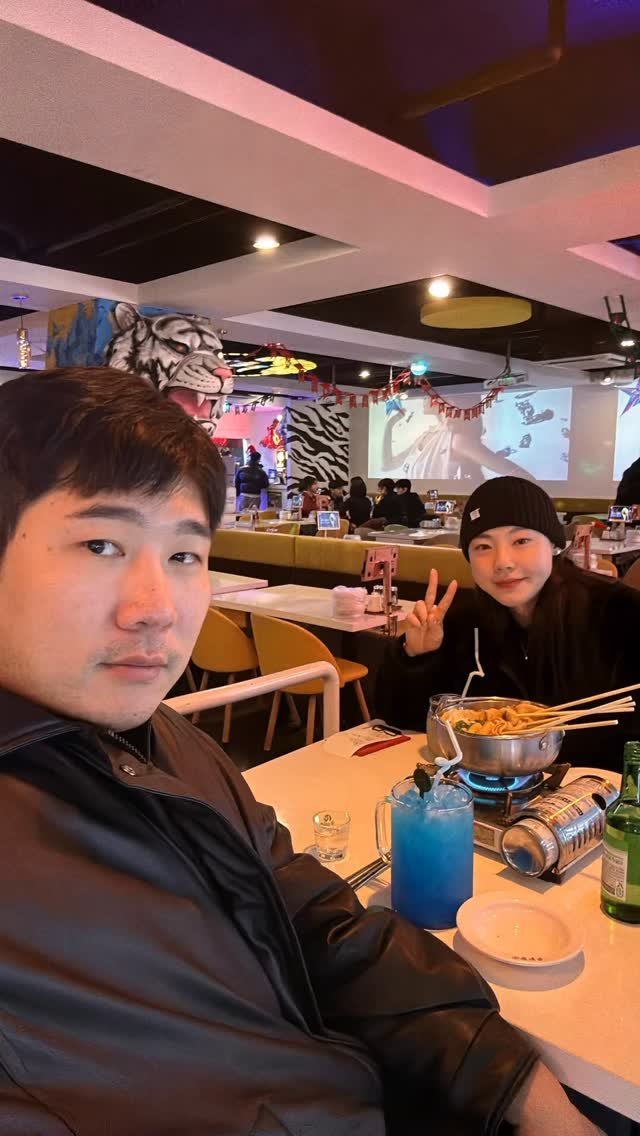 _classic_ryu 게시물 이미지: 24년 크리스마스때.
올해는 어떨까? @jju___u 
#실제영상아님...