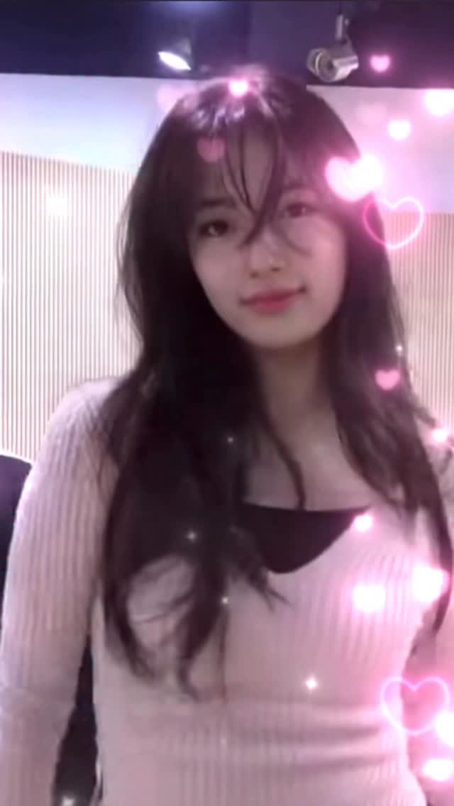 _cream_sugar 게시물 이미지: 수지 안무 영상 속 니트 손민수하기,, 💗

팔로우 후 댓글 달아주시면 정보...