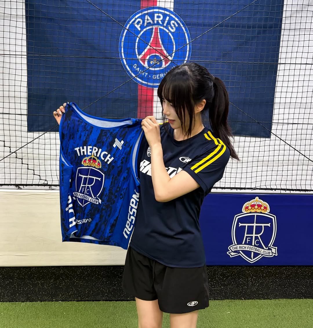 _dodumi 게시물 이미지: 나 풋살 2일차⚽️ 첫 골 넣었어요!🥳
내일 월드컵도 응원 열심히...