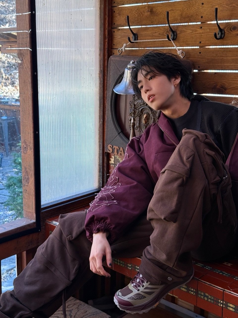 Photo by 한지성 on January 04, 2026. May be an image of duffle coat, parka and ski slope.