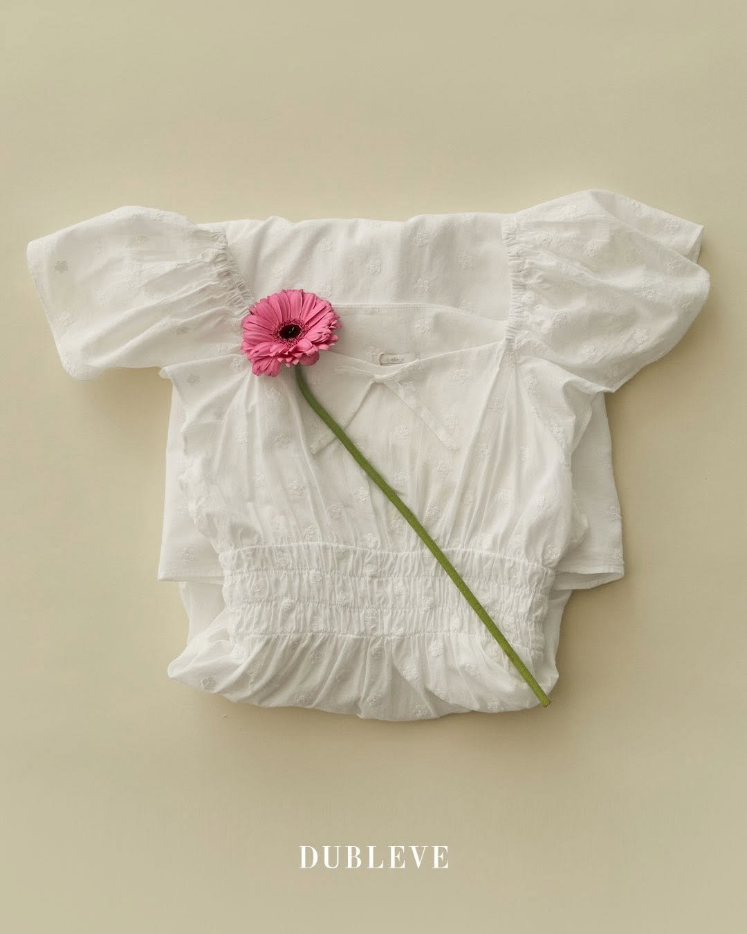 Photo by DUBLEVE 드브르베 on April 04, 2026. May be an image of text that says 'DUBLEVE'.