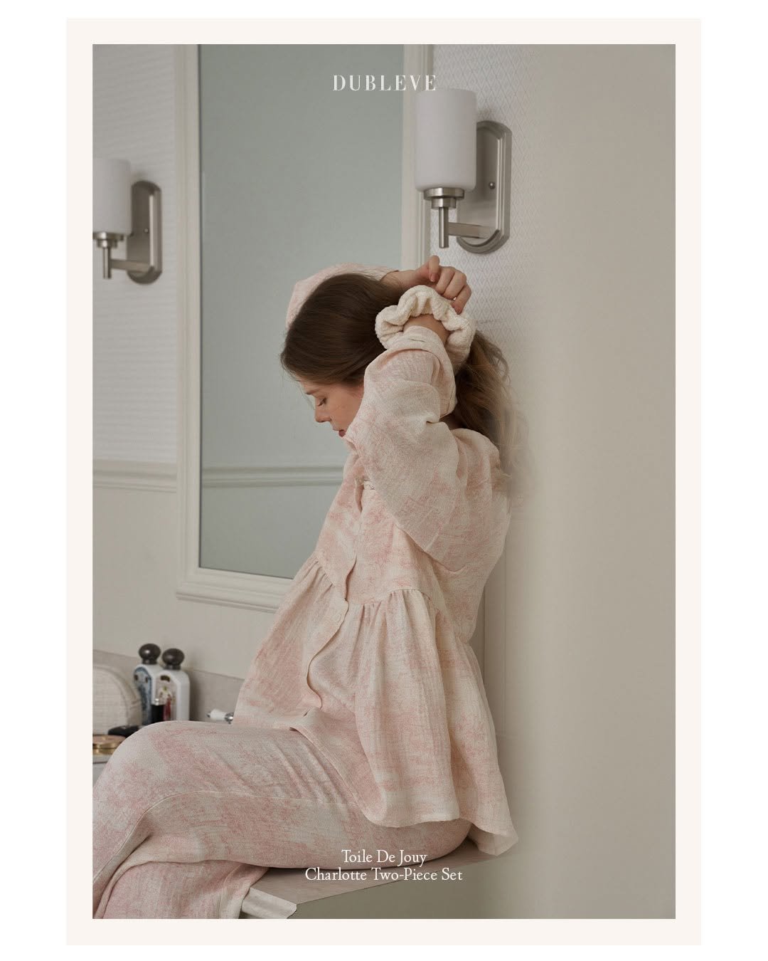 Photo by DUBLEVE 드브르베 on December 16, 2025. May be an image of child, sleepwear, sink, bath robe, robe, thermostat, faucet and text that says 'DUBLEVE Toile De Jouy Charlotte Iwo Iwo-Piece CharlotteTwo-PicceSet -Piece Set'.