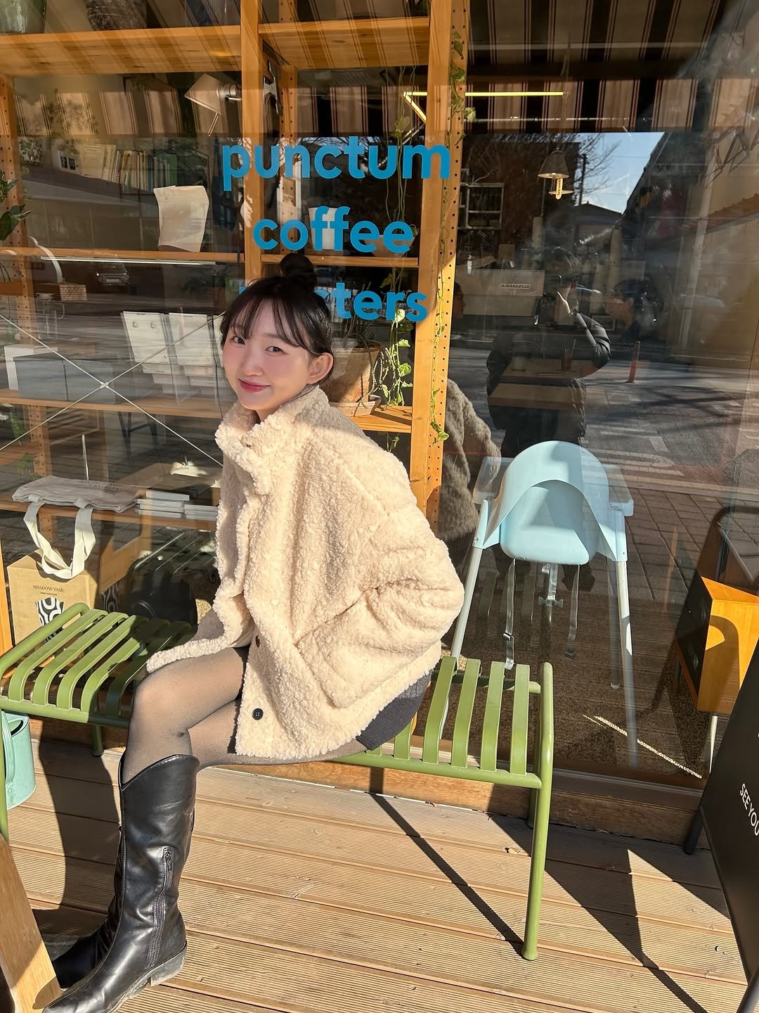 _euntokki 게시물 이미지: 요즘 또 카페 가는거에ㅡ맛들림