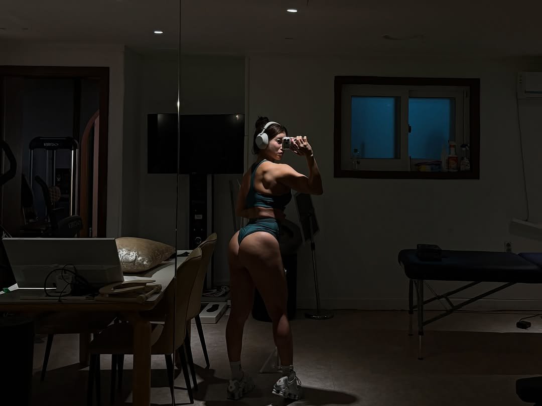 _hipzzi_00 게시물 이미지: 내가 잘해야 횐님들도 잘하쥥
볼륨 지키믄서 다이어트 성공해보쟈규~~~
진차 난 울...