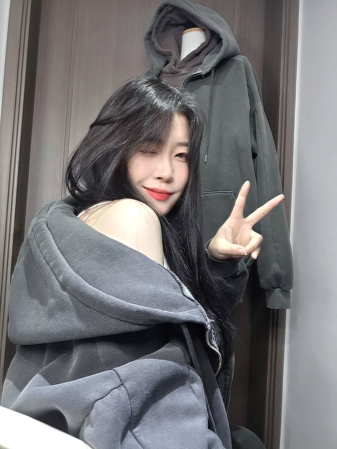 _hotbin_ 게시물 이미지: 내가 입을려고 진행하는 남성의류🫢
구매해주신분들 무한 감사합니다아🩷

다음 주중에...