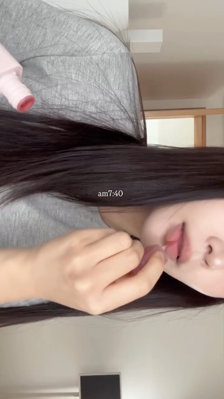 _howtoloveme 게시물 이미지: 오늘 아침 기록을 저녁에 올리다니!!!! 나… 꽤 기특한데🖤