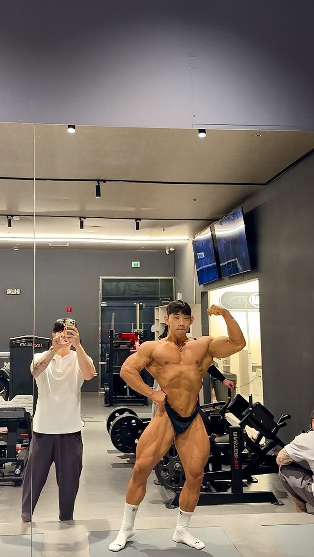 _iamseok 게시물 이미지: AGP PQ D-2
밴딩 끝 로딩시작!
아레나에서 마지막 포징 정검🔥...