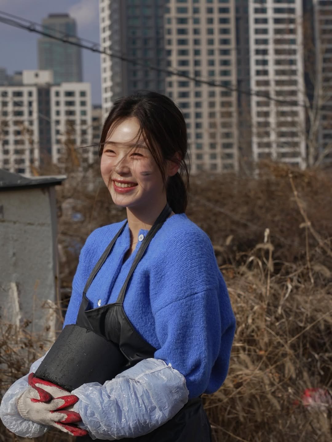 Photo by 정재희 on January 10, 2026. May be an image of one or more people, outdoors, Gyeongbokgung Palace and text.