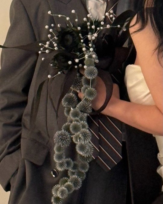 _k_jixxy 게시물 이미지: ᴮᴱᴴᴵᴺᴰ𓂃👰🏻‍♀️🤵🏻‍♂️

PLANNER | @1eelumi 
HAIR |...